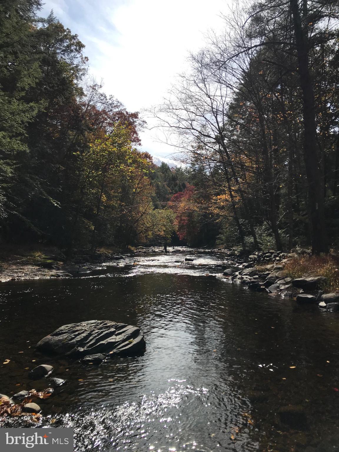 WINONA LAKES - Residential