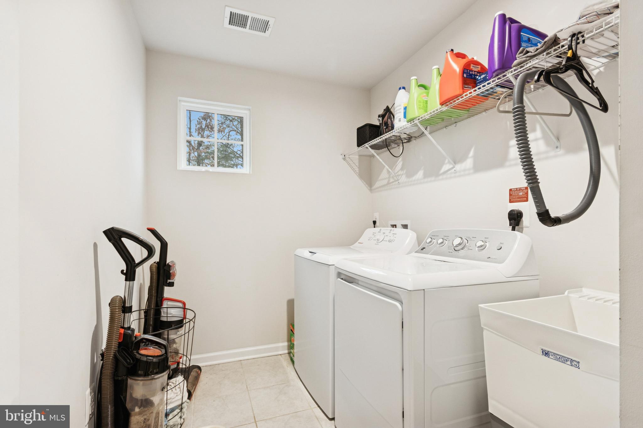 FAWN LAKE - Residential