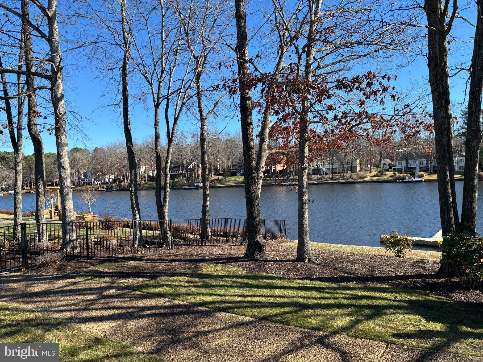 FAWN LAKE - Residential