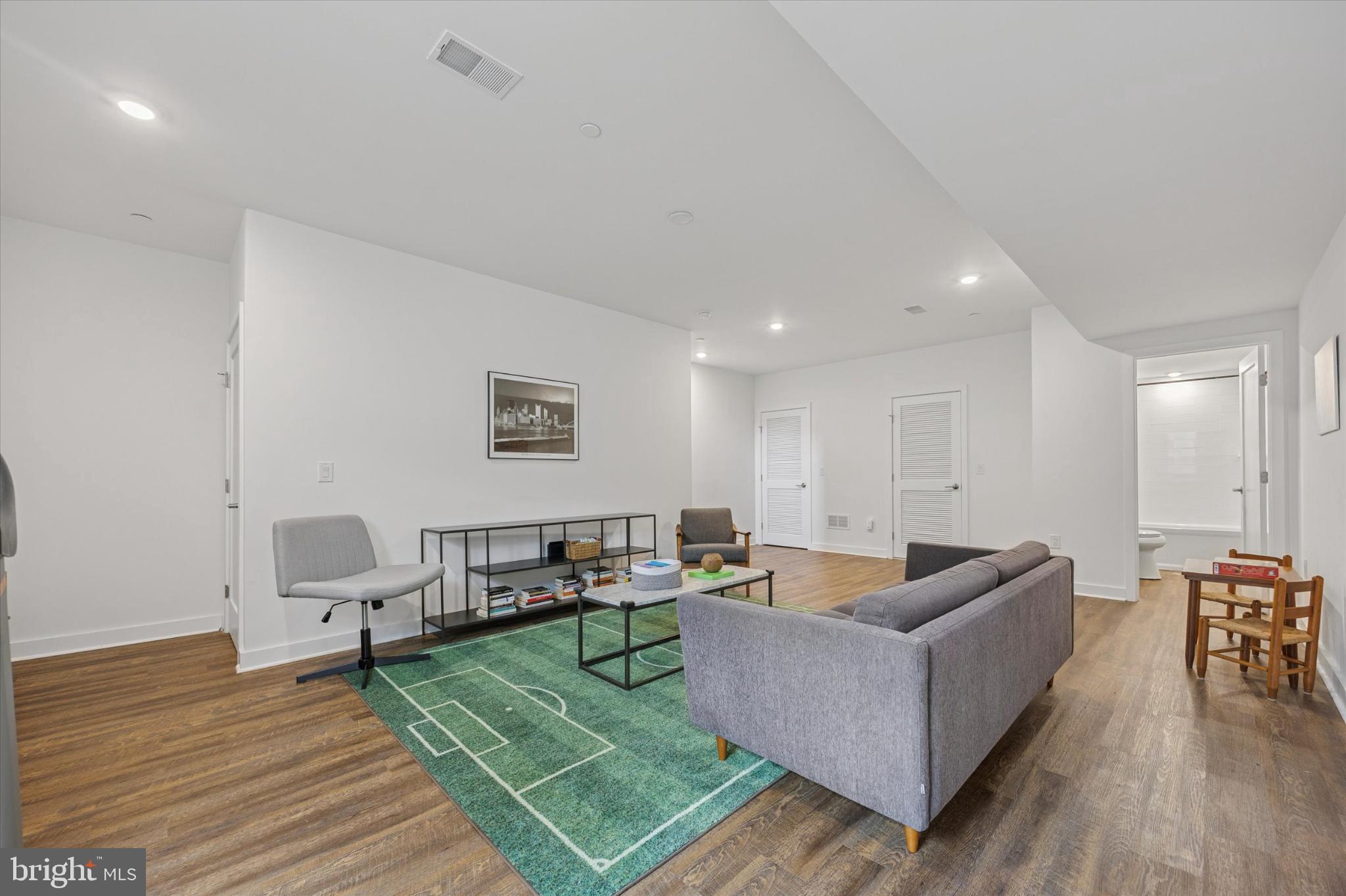 MT AIRY (WEST) - Residential