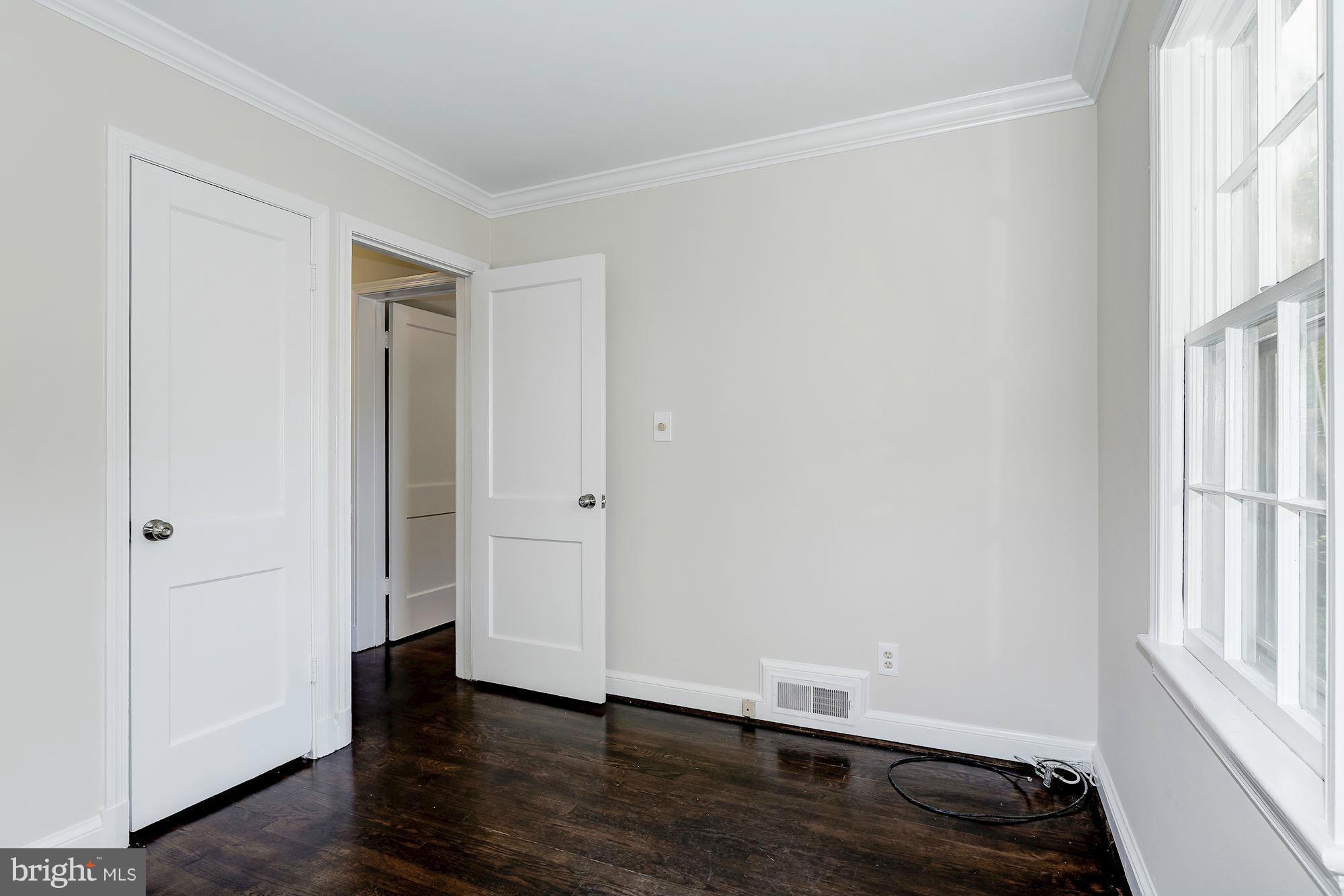 HENDRY ESTATES - Residential