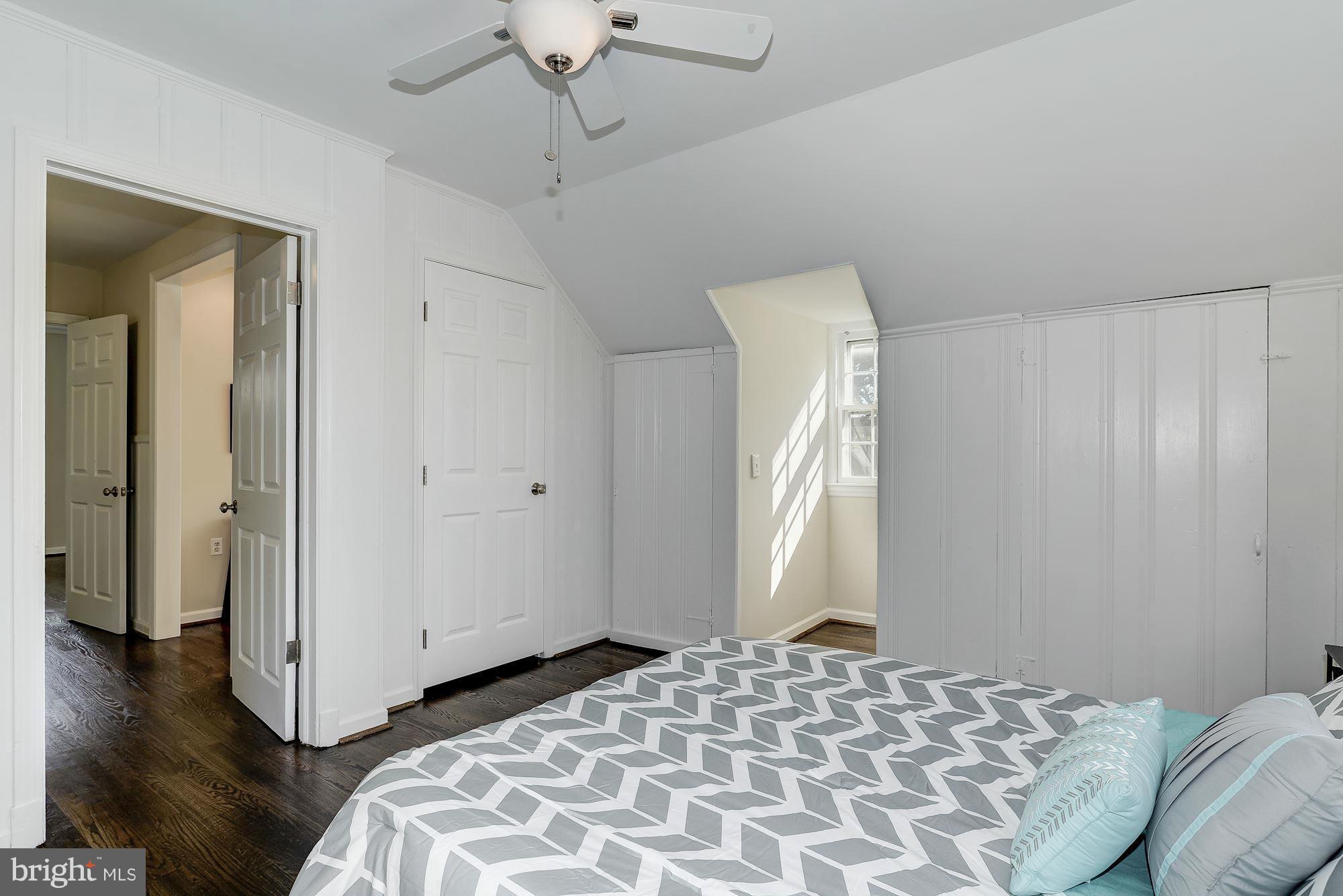 HENDRY ESTATES - Residential