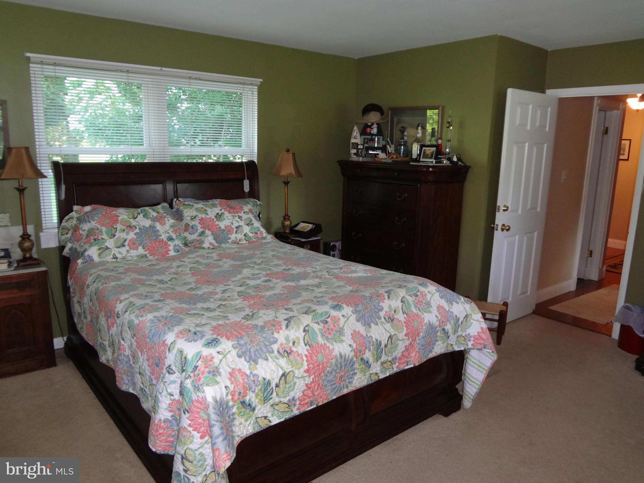 RIVER BEND - Residential