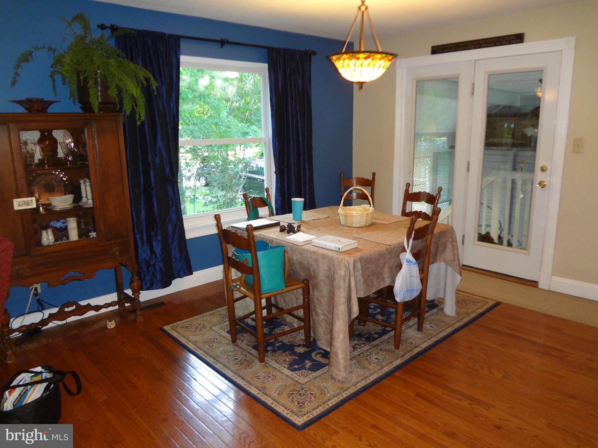 RIVER BEND - Residential