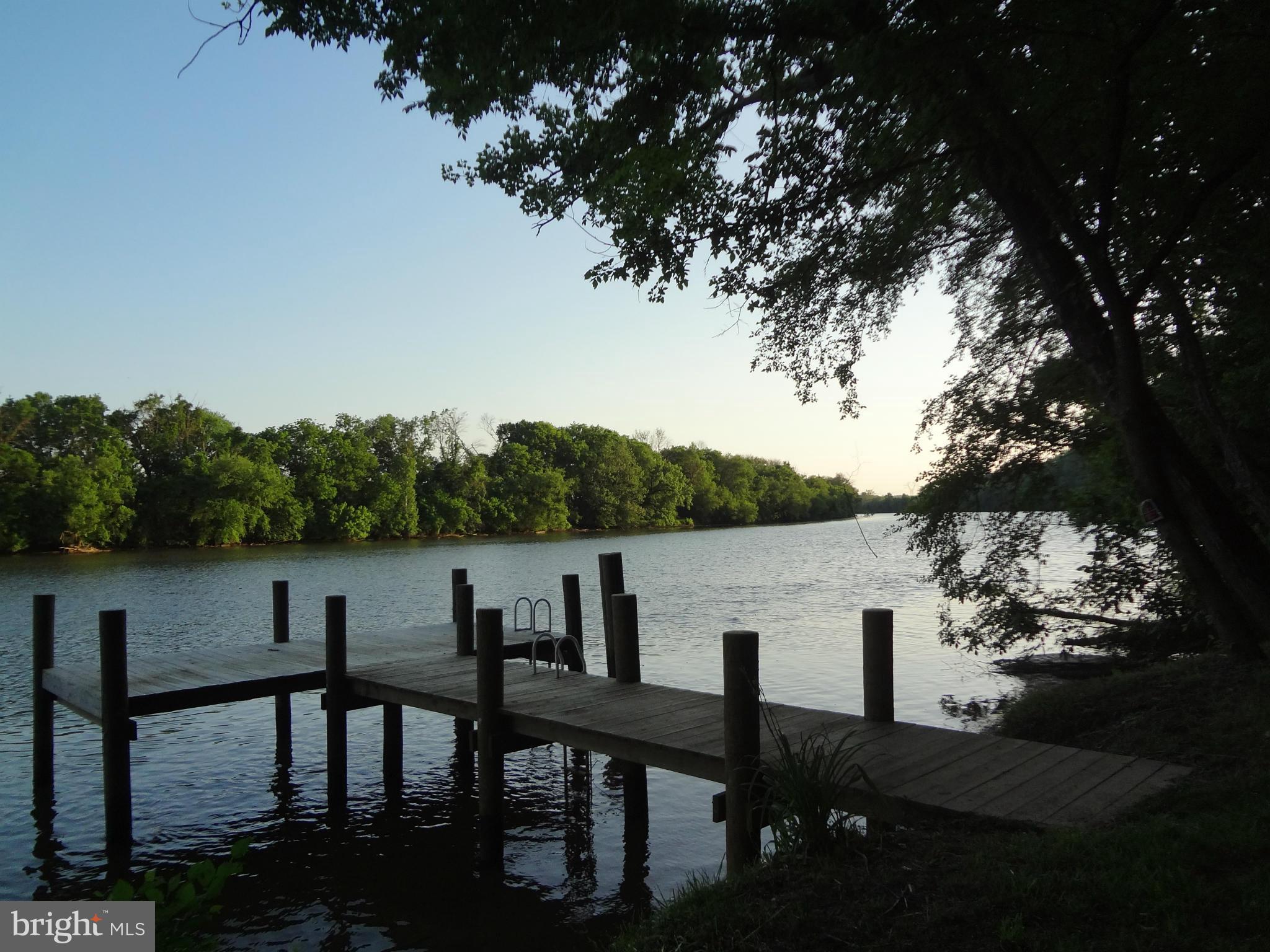 RIVER BEND - Residential