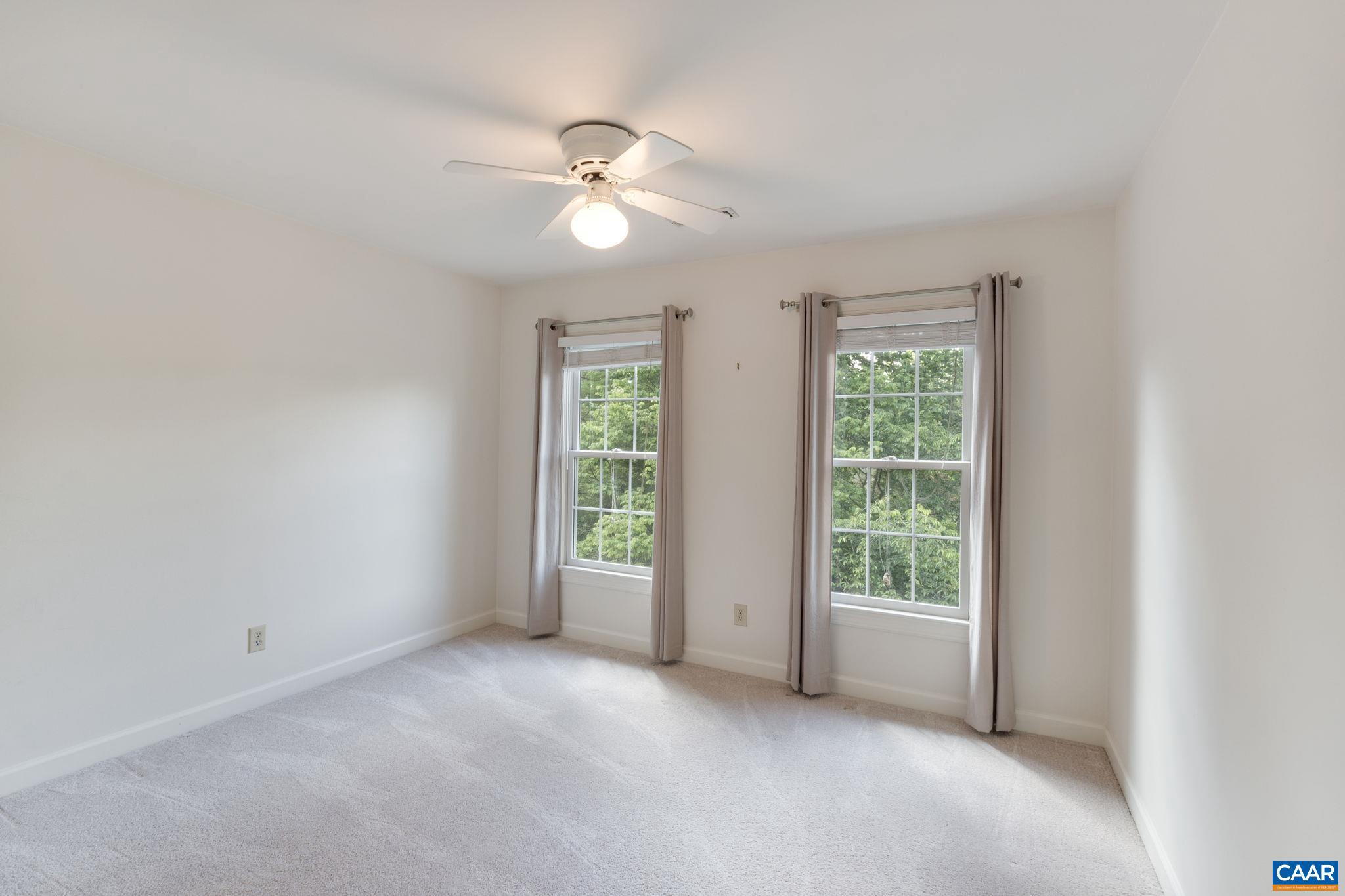 FOREST LAKES - Residential