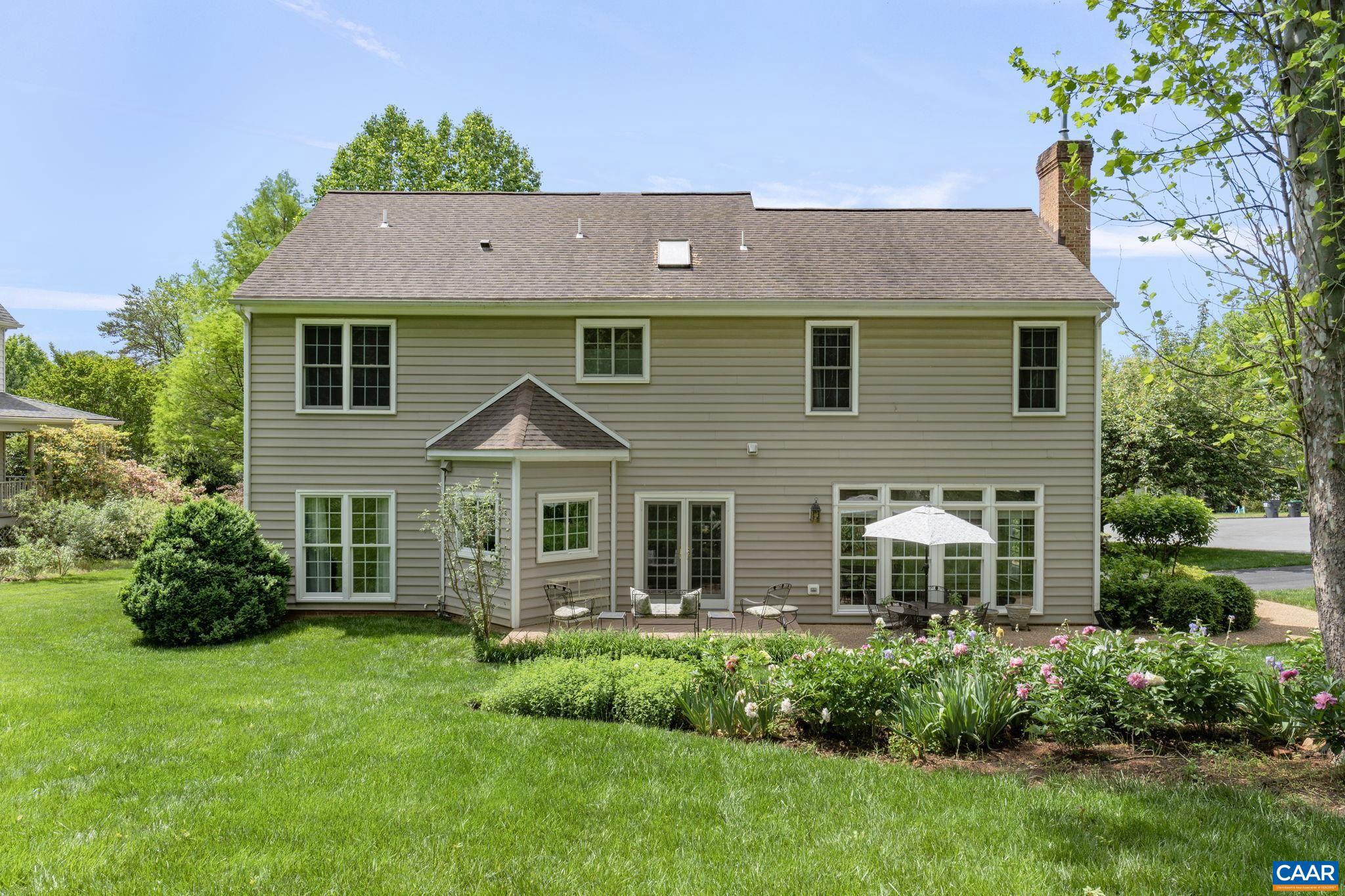 FOREST LAKES - Residential