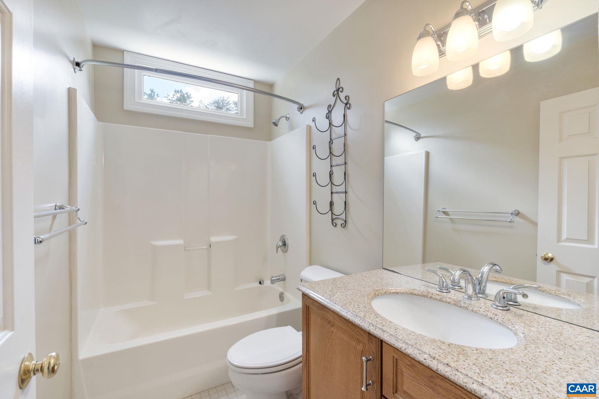 FOREST LAKES - Residential