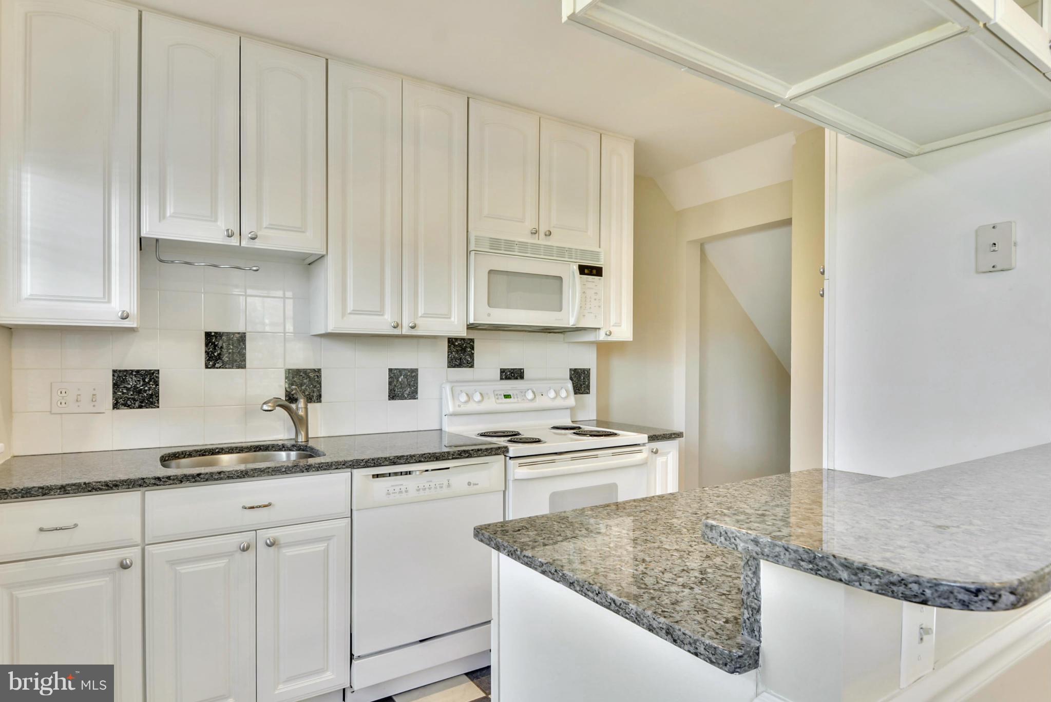 FAIRLINGTON MEWS - Residential