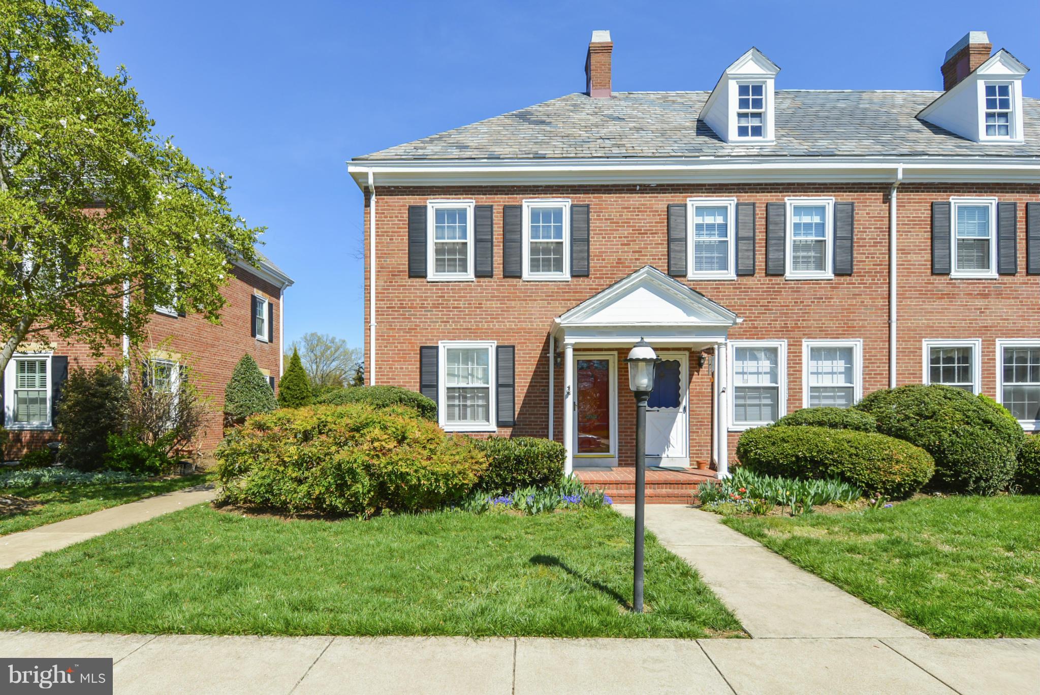 FAIRLINGTON MEWS - Residential