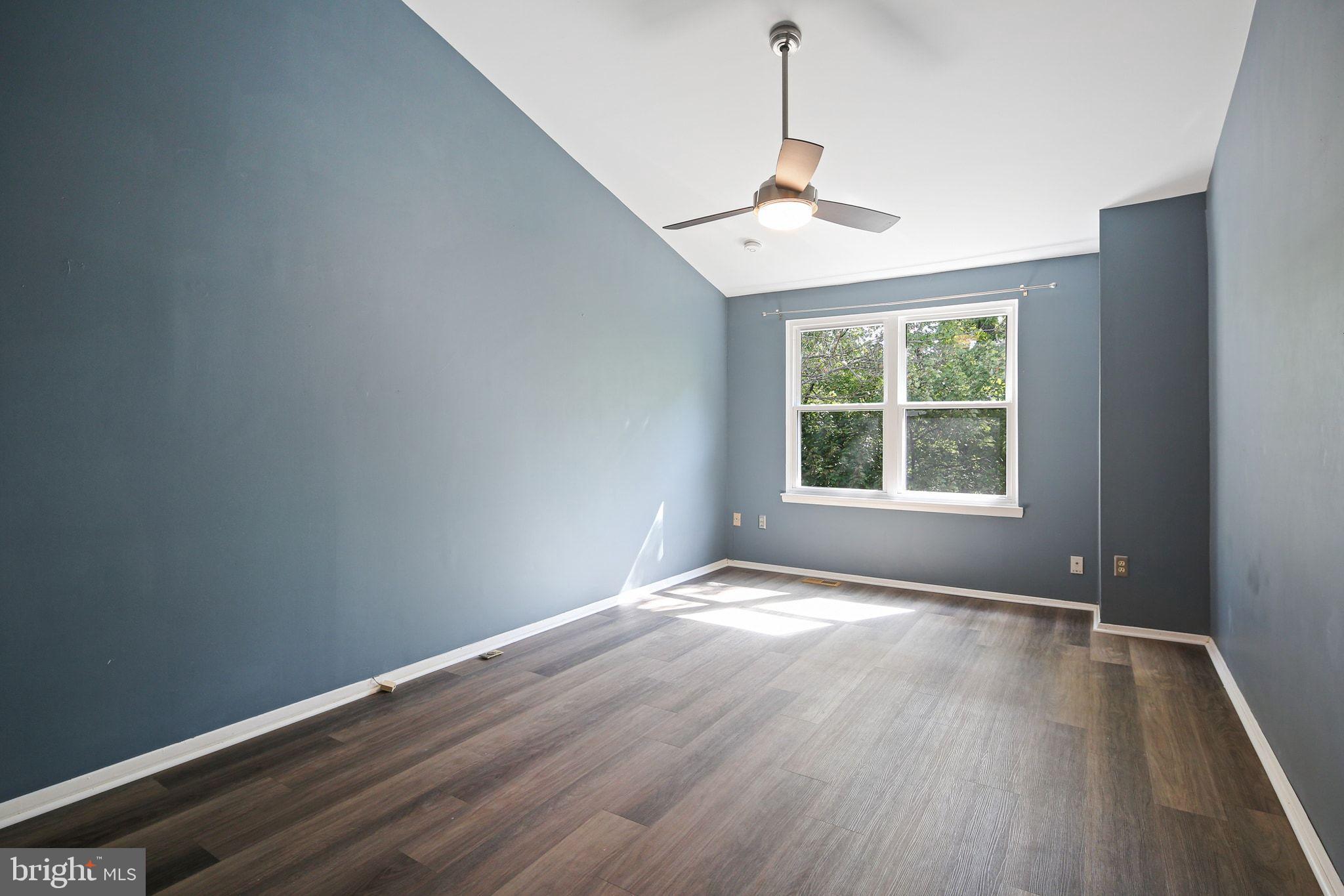 WOODLAND PARK - Residential