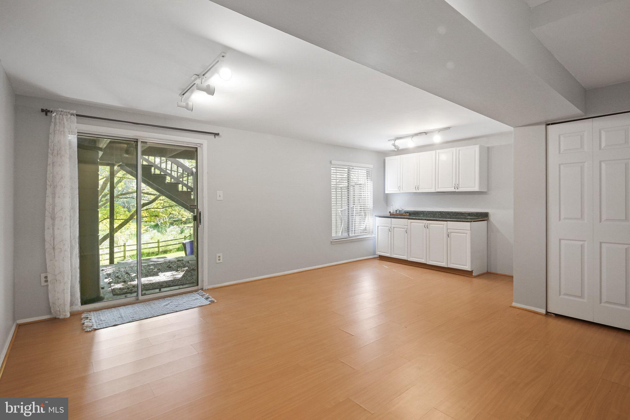 WOODLAND PARK - Residential