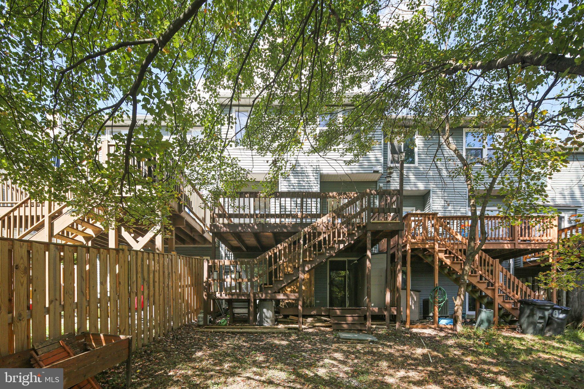 WOODLAND PARK - Residential