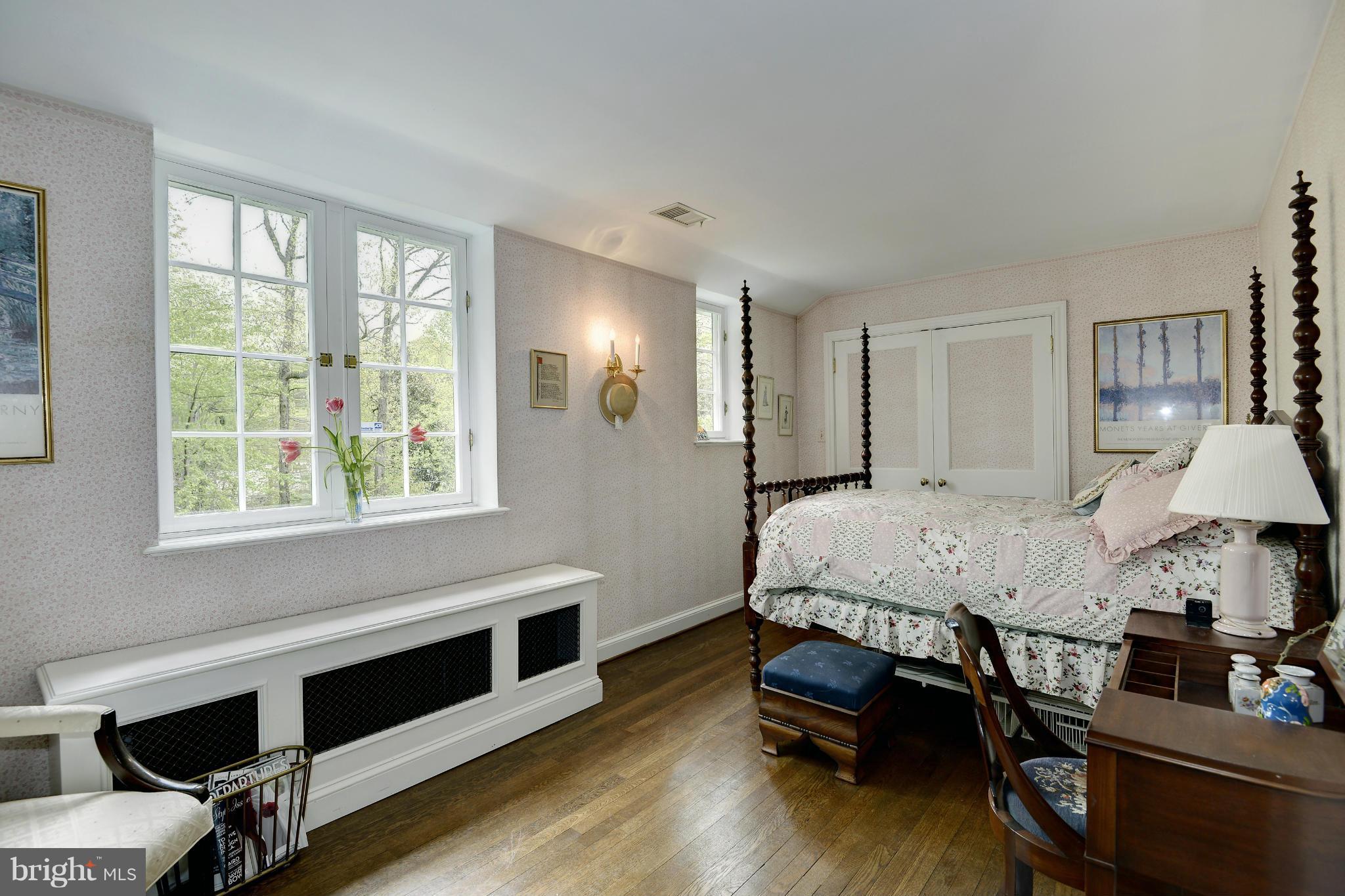 EDGEMOOR - Residential