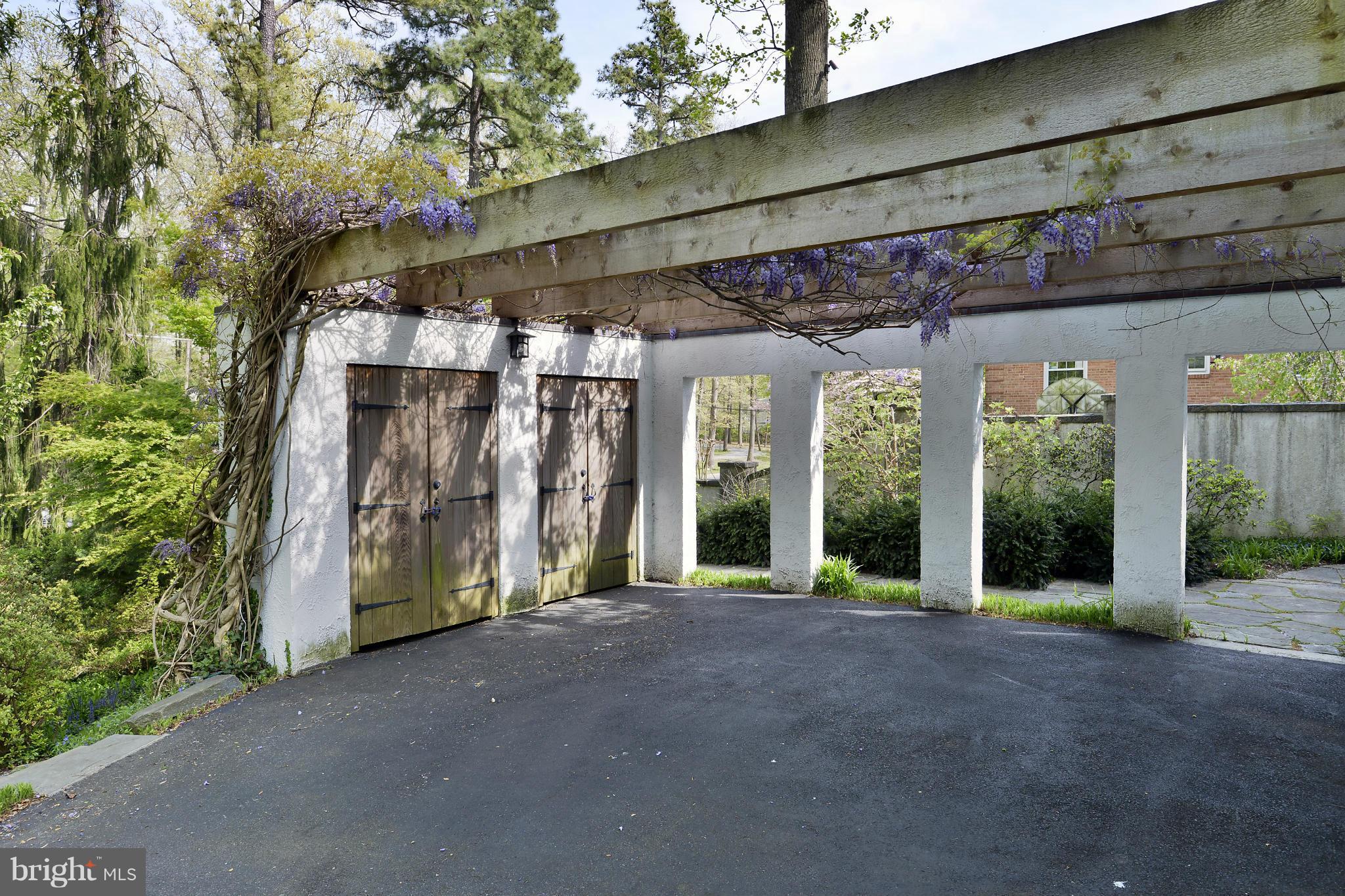 EDGEMOOR - Residential