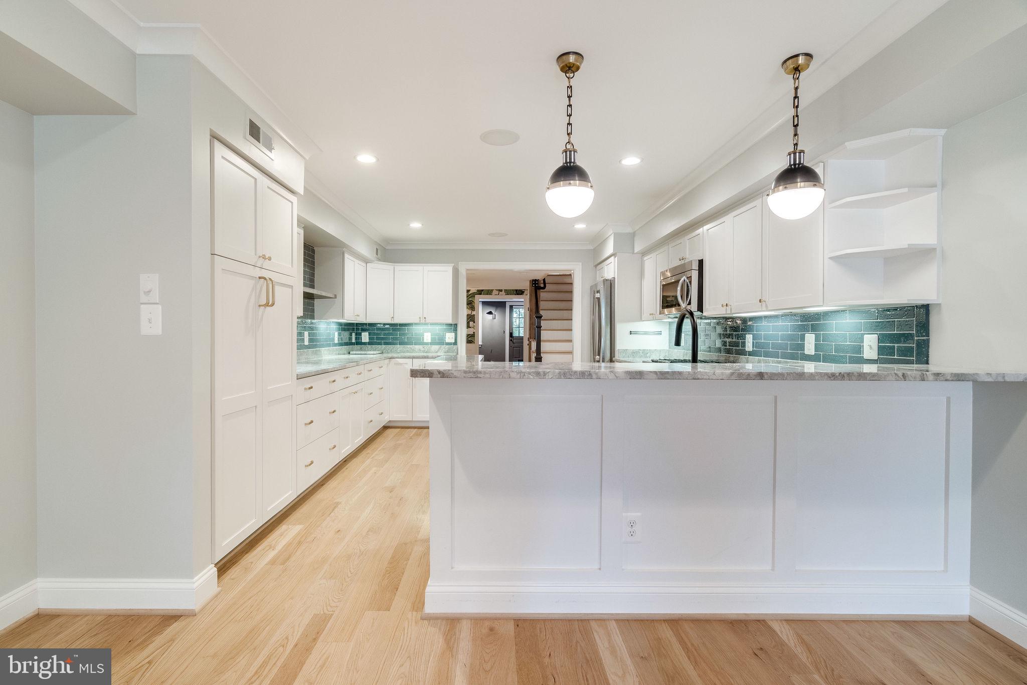 OLD TOWN ALEXANDRIA - Residential Lease