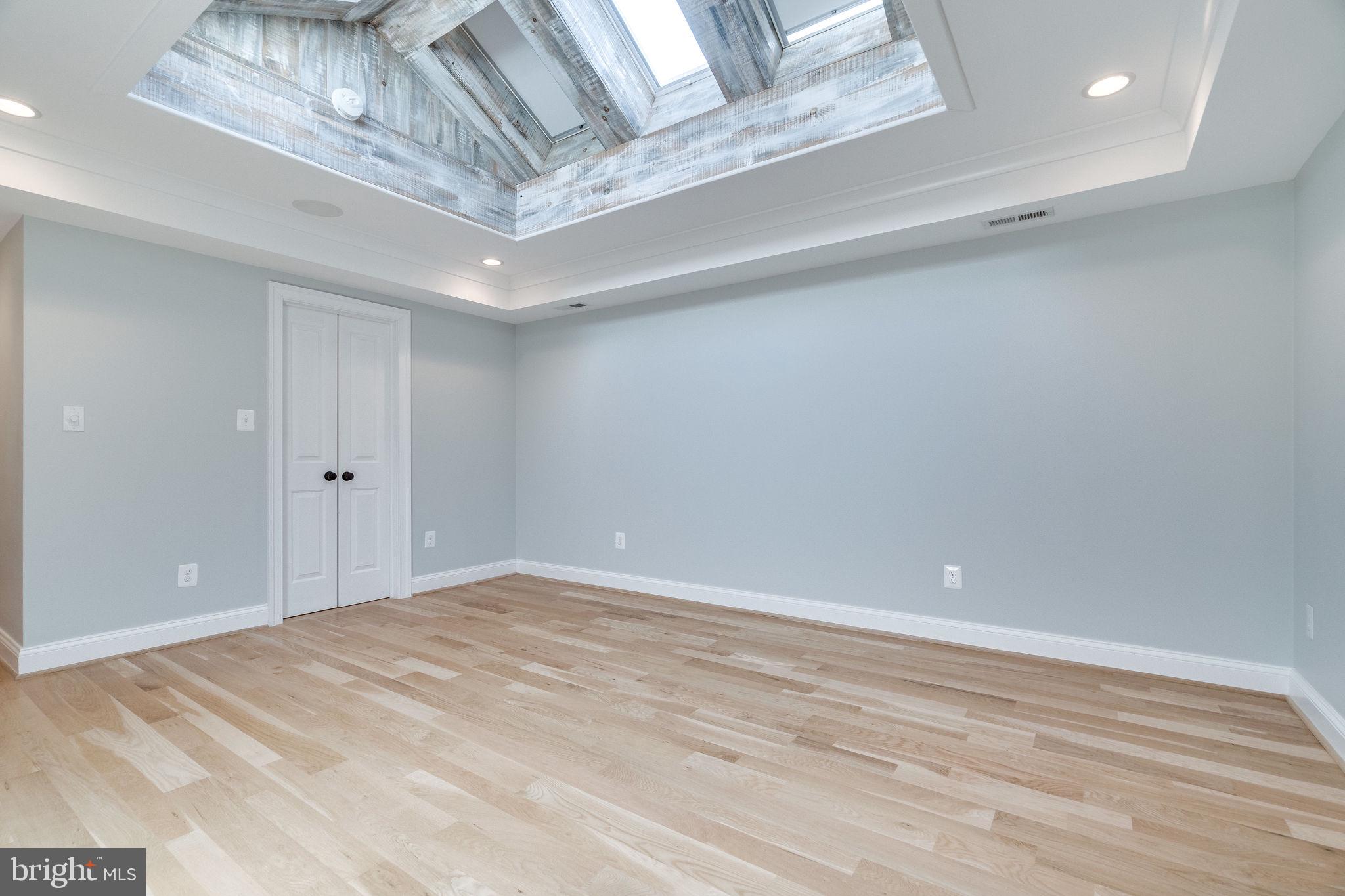 OLD TOWN ALEXANDRIA - Residential Lease