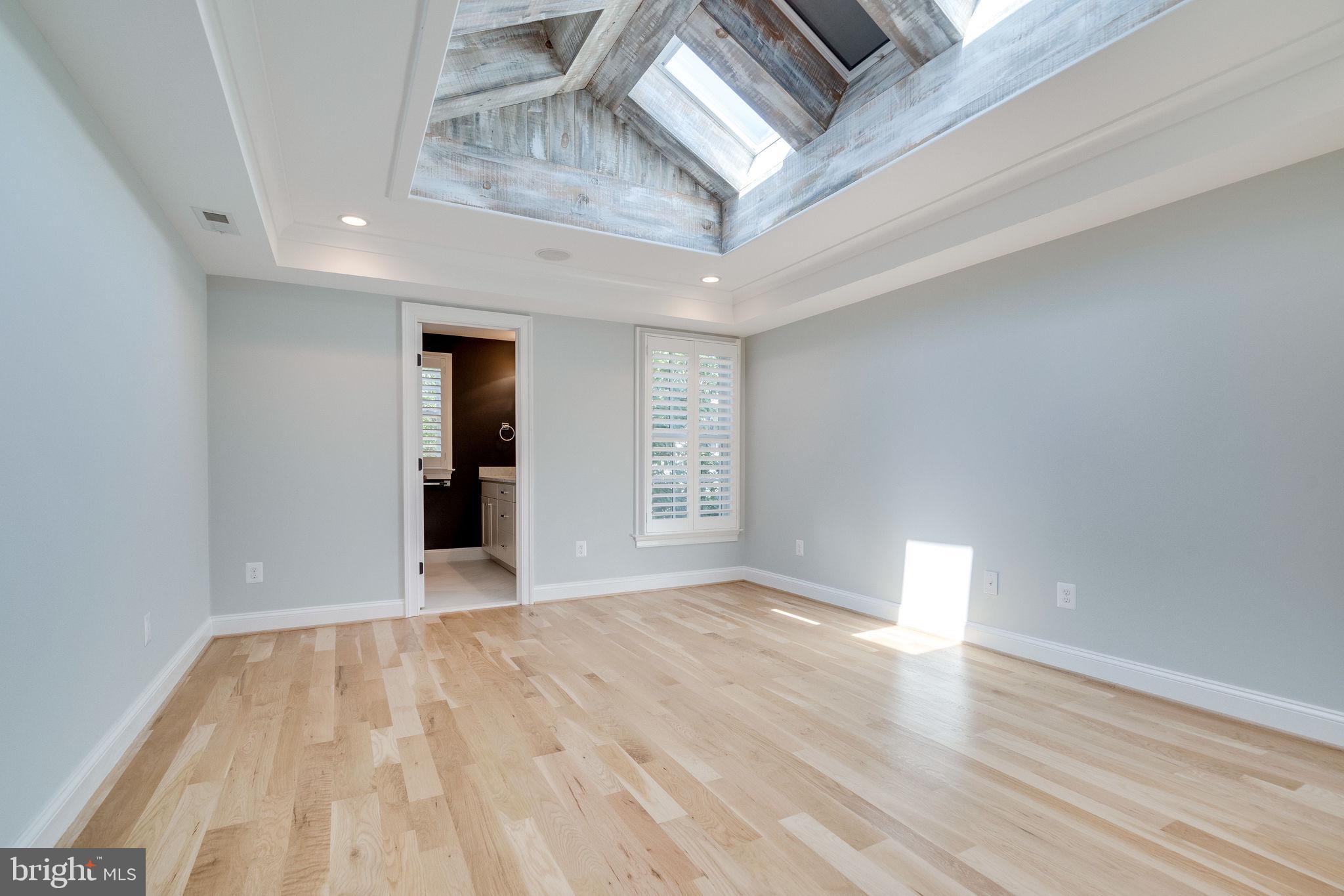OLD TOWN ALEXANDRIA - Residential Lease