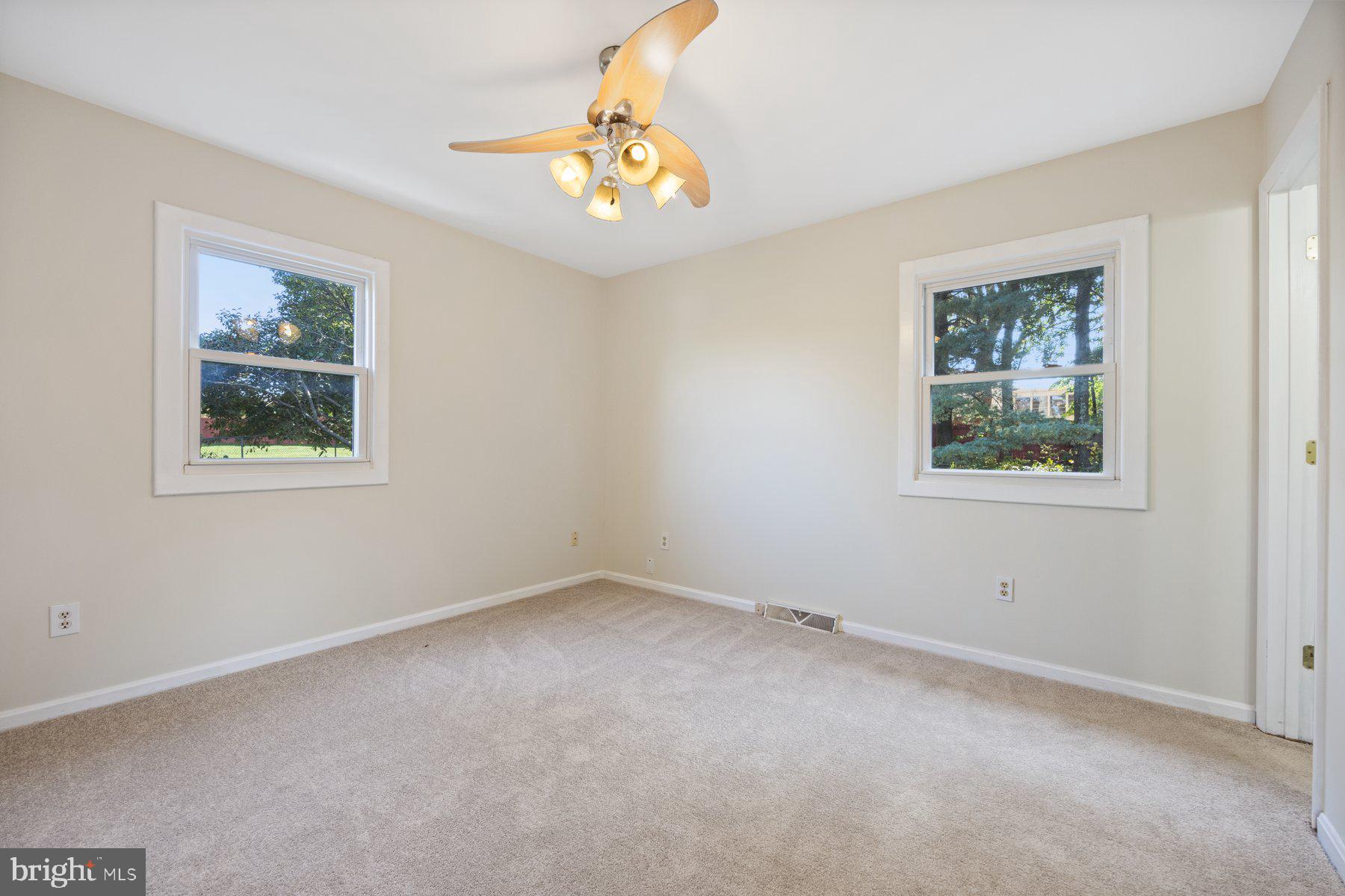 WINFIELD HEIGHTS - Residential