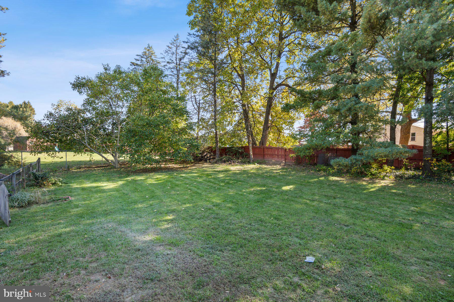 WINFIELD HEIGHTS - Residential