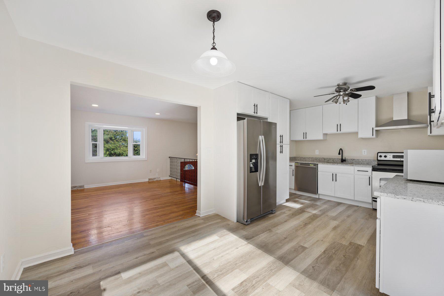 WINFIELD HEIGHTS - Residential