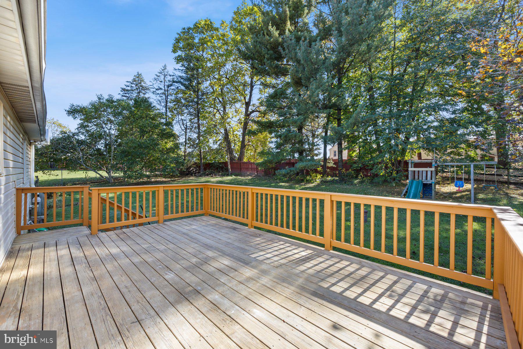 WINFIELD HEIGHTS - Residential