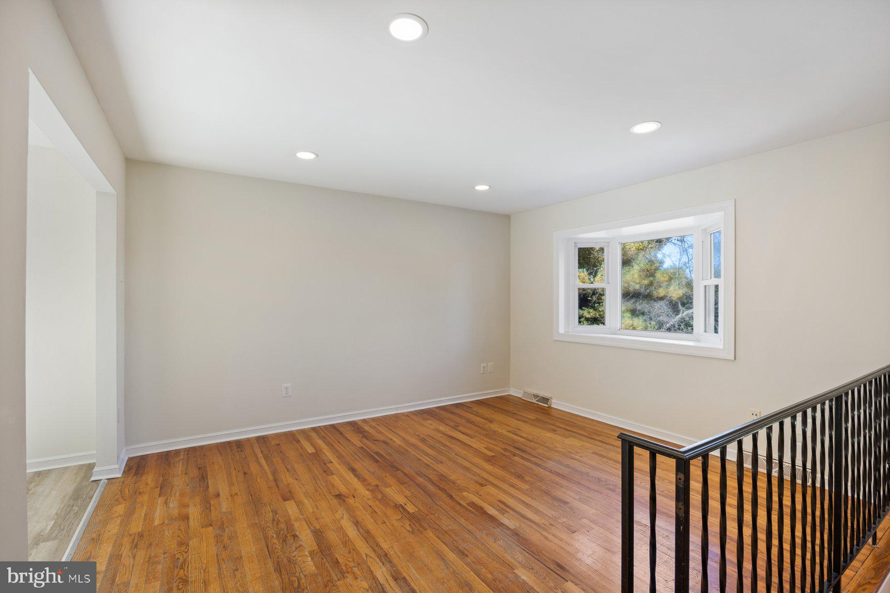 WINFIELD HEIGHTS - Residential