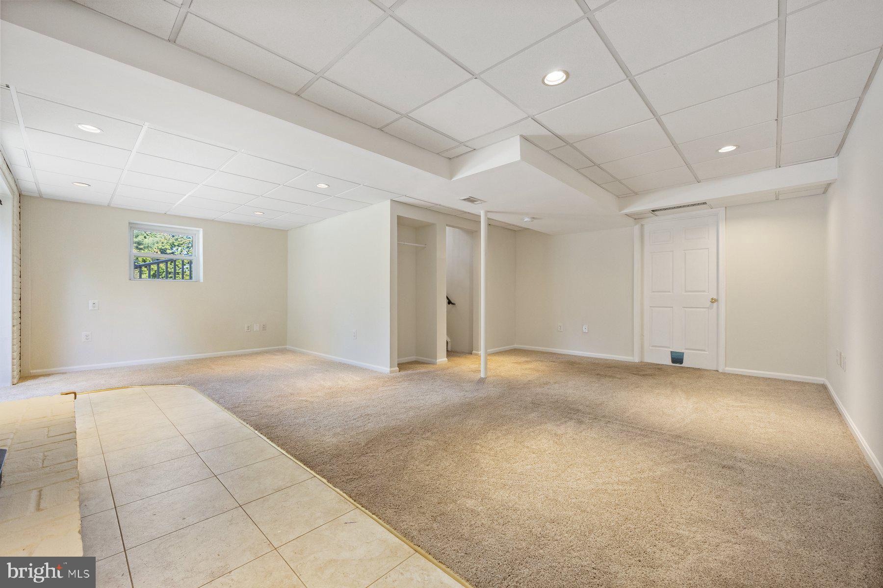 WINFIELD HEIGHTS - Residential