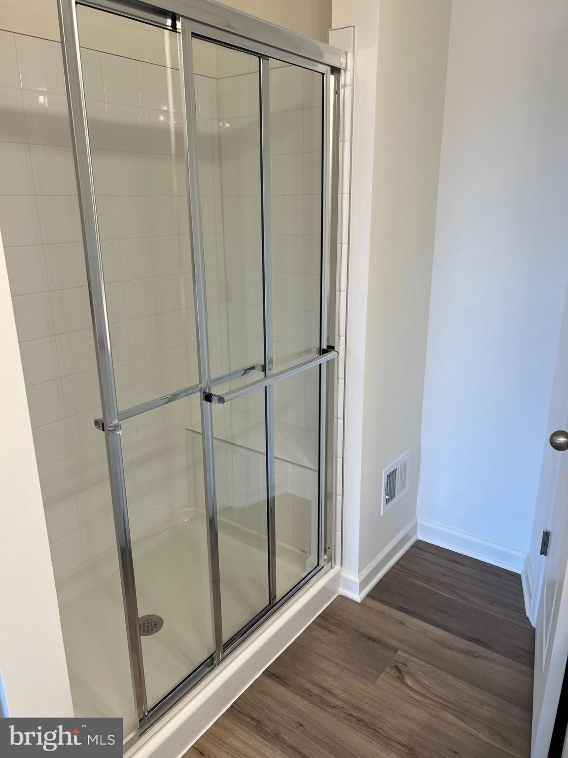 OVERLOOK AT RIVERSIDE - Residential Lease