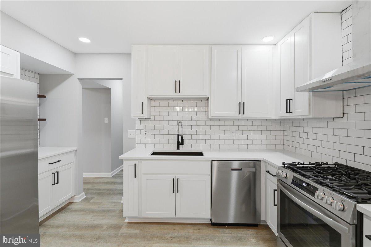 BENTANA PARK - Residential