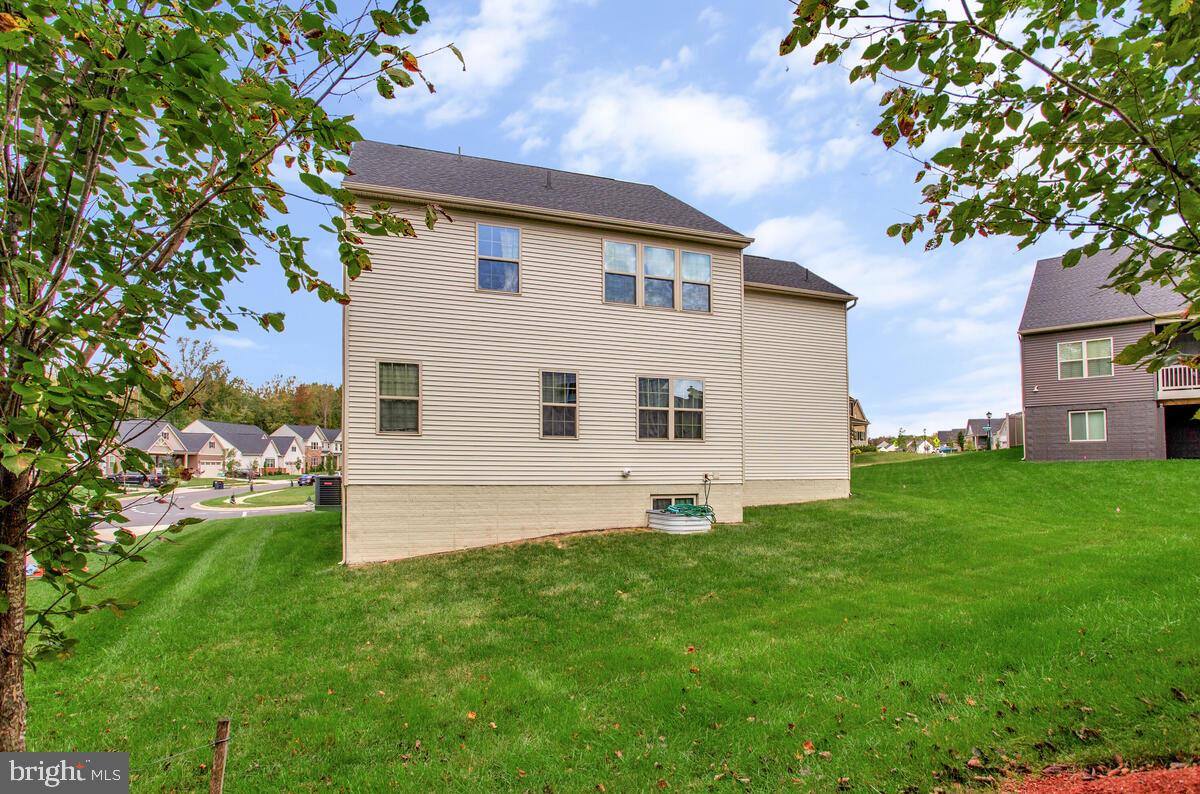 CANTER CREEK - Residential