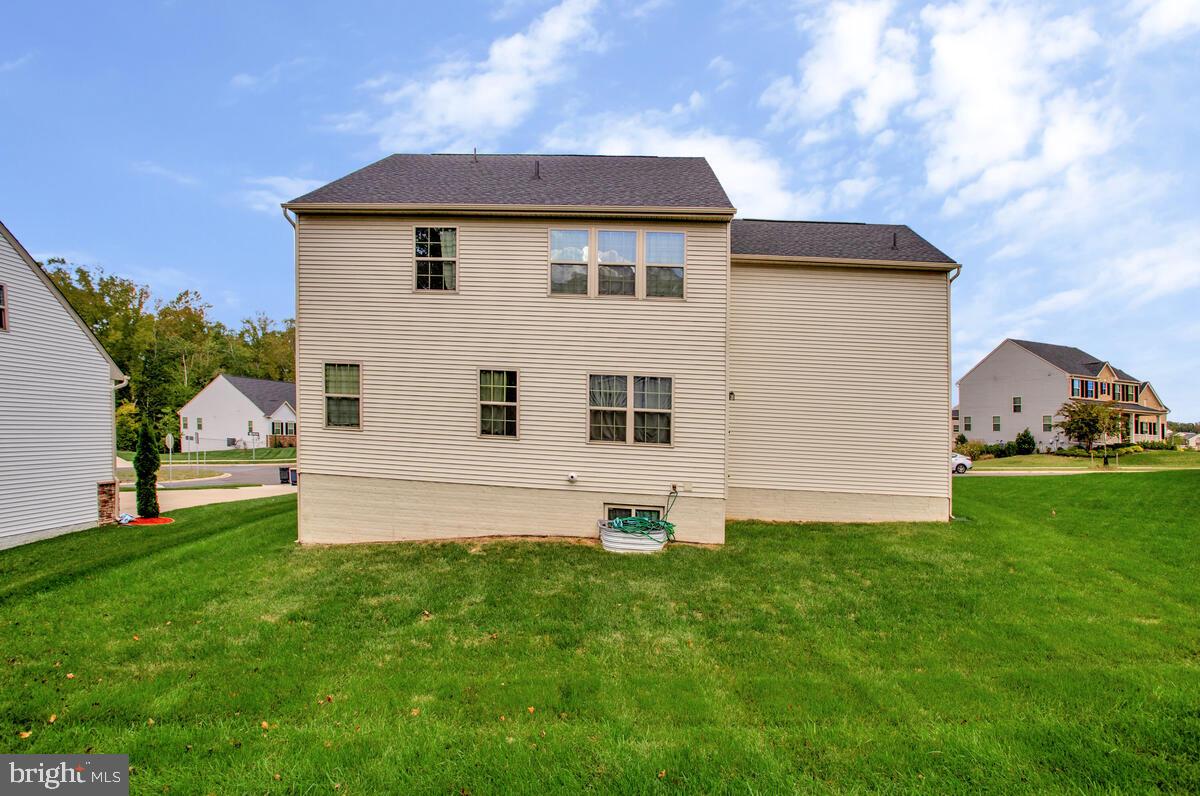 CANTER CREEK - Residential