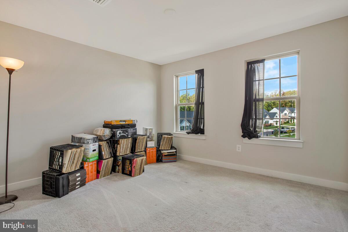 CANTER CREEK - Residential