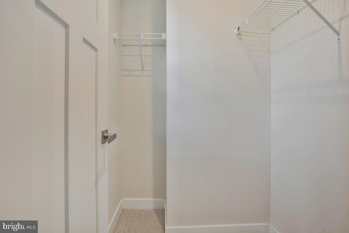 CANTER CREEK - Residential