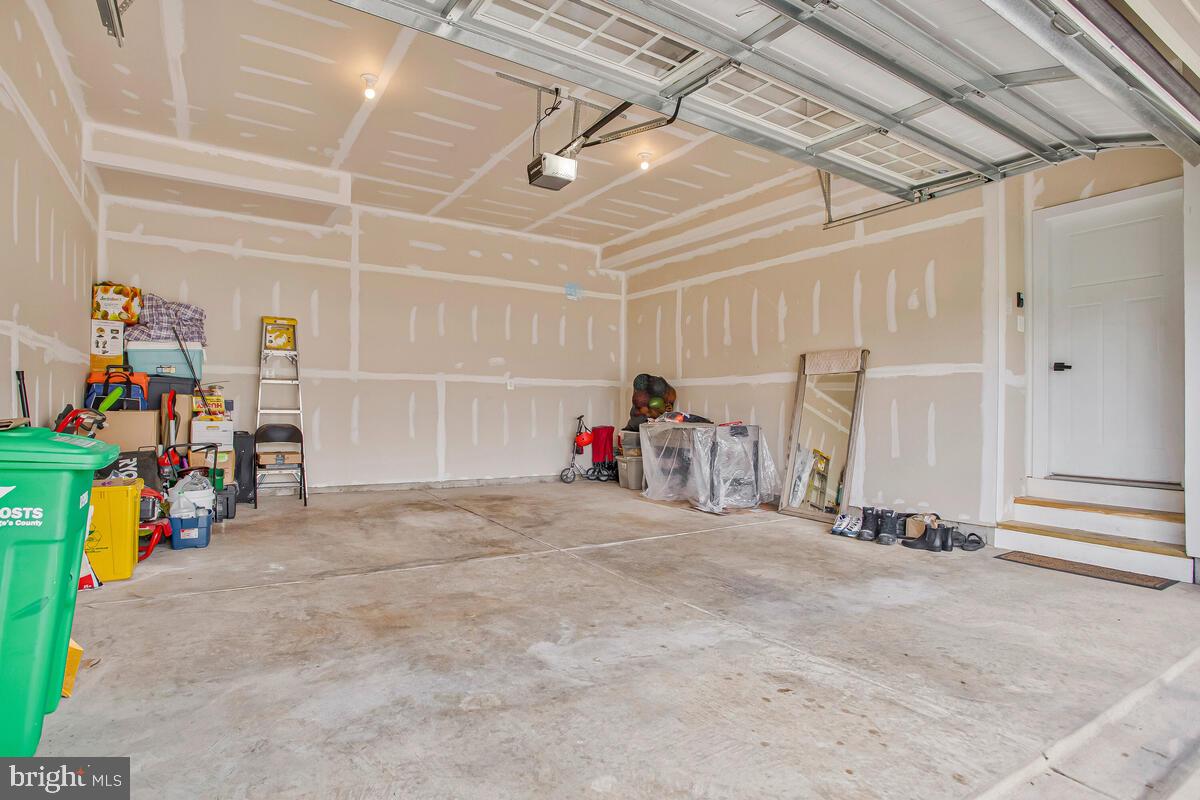 CANTER CREEK - Residential