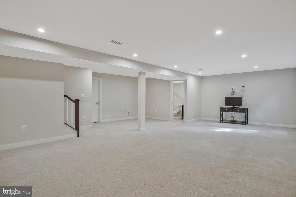 CANTER CREEK - Residential