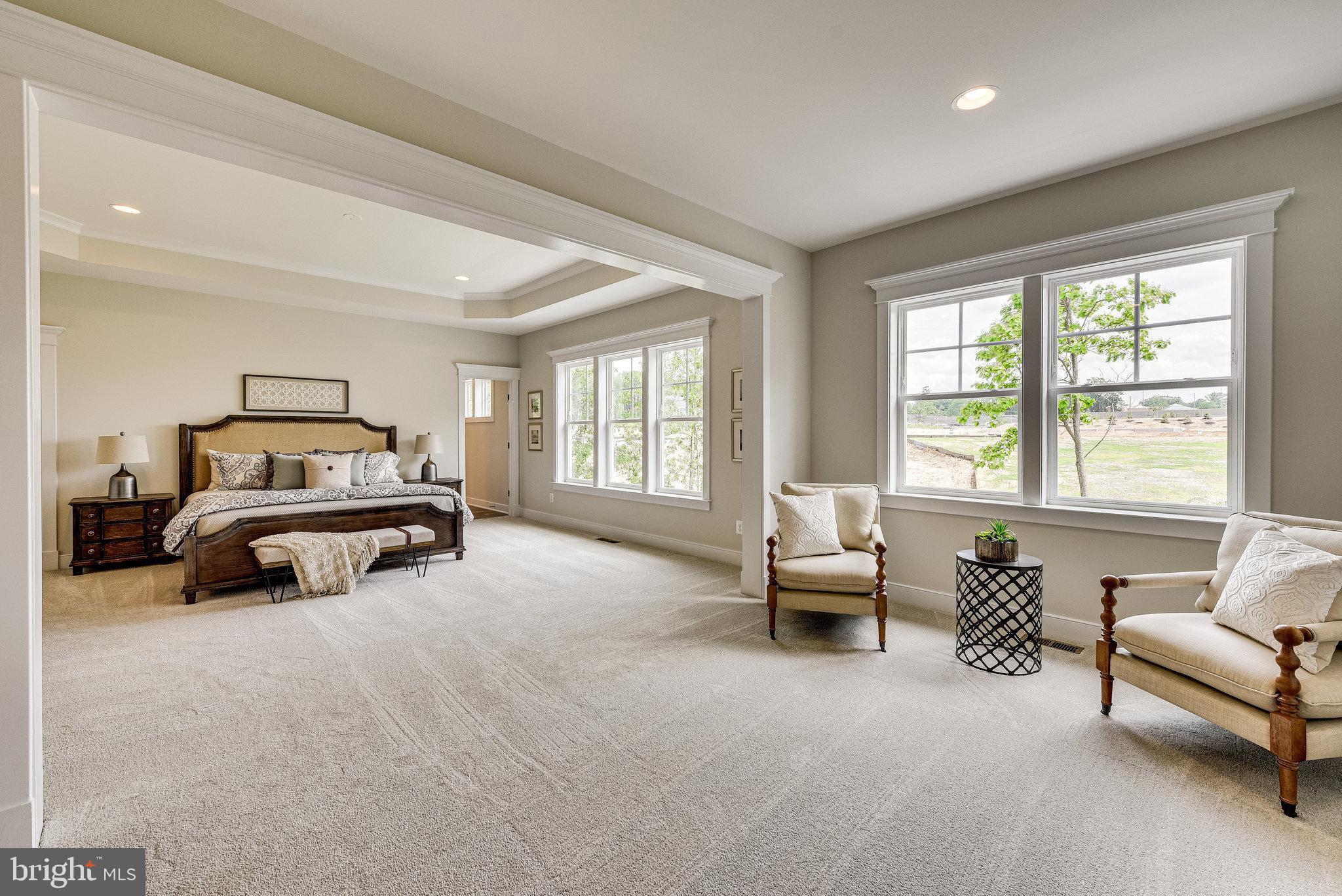 OAKTON VIEW - Residential