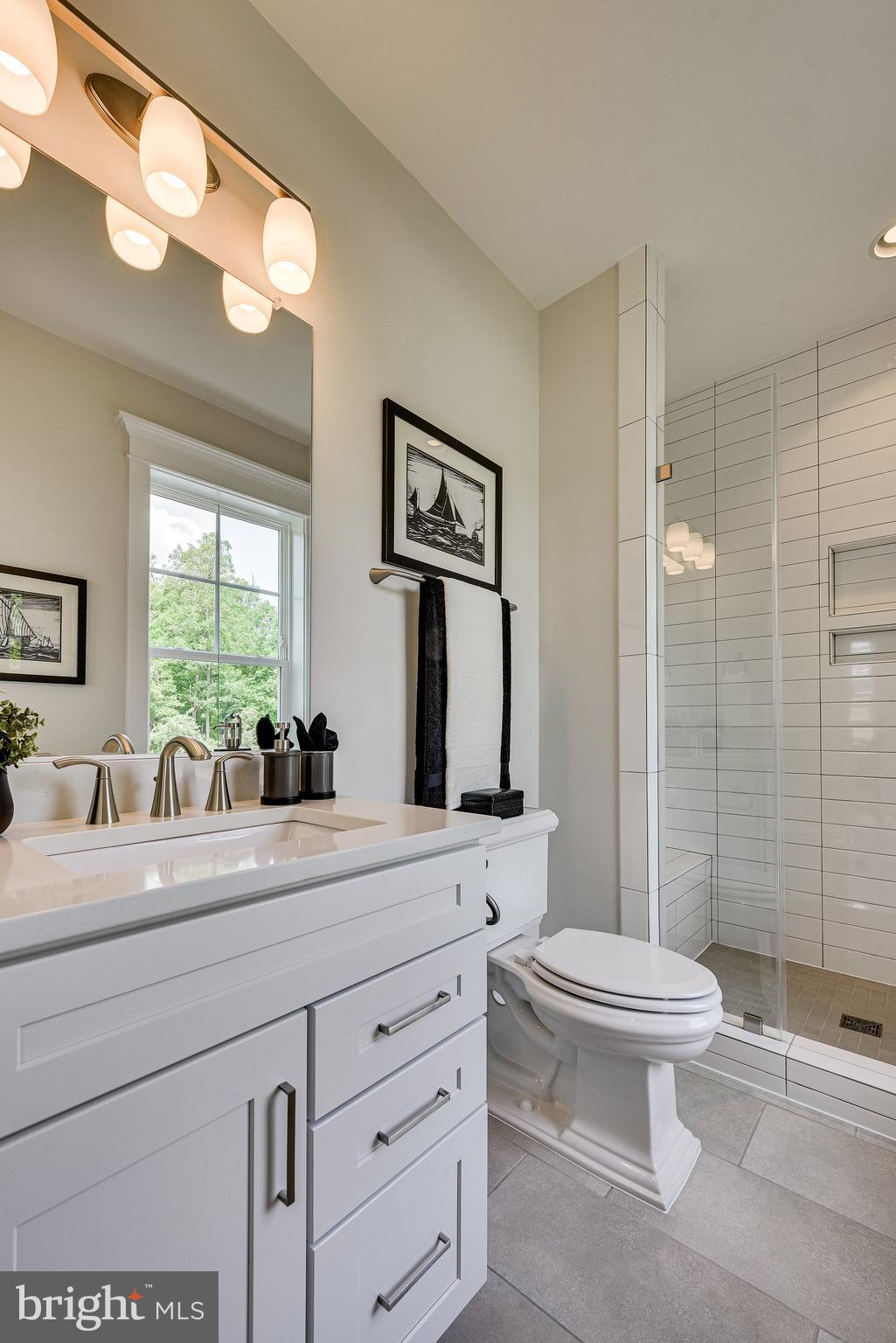 OAKTON VIEW - Residential