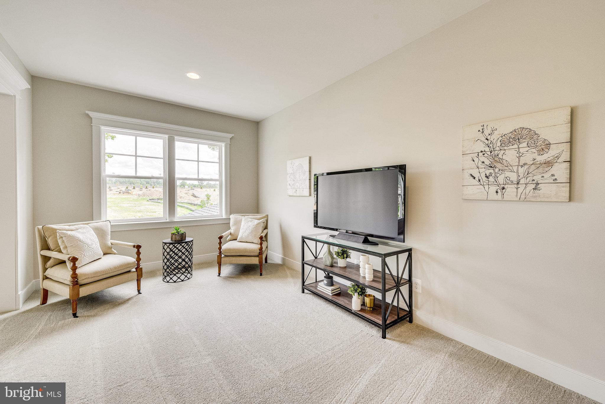 OAKTON VIEW - Residential