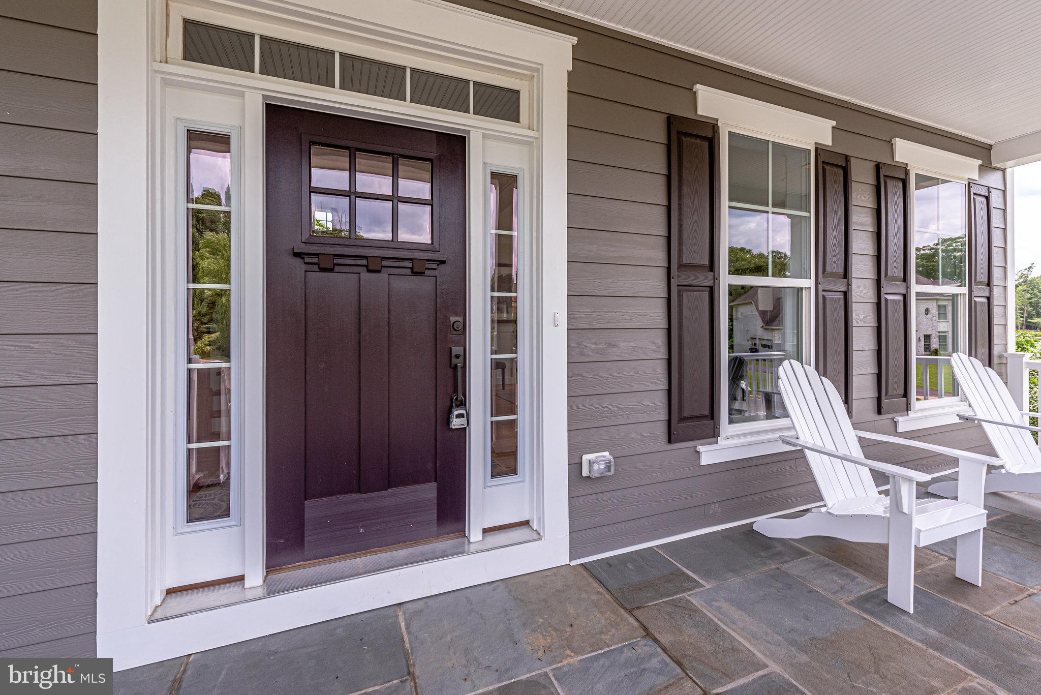 OAKTON VIEW - Residential