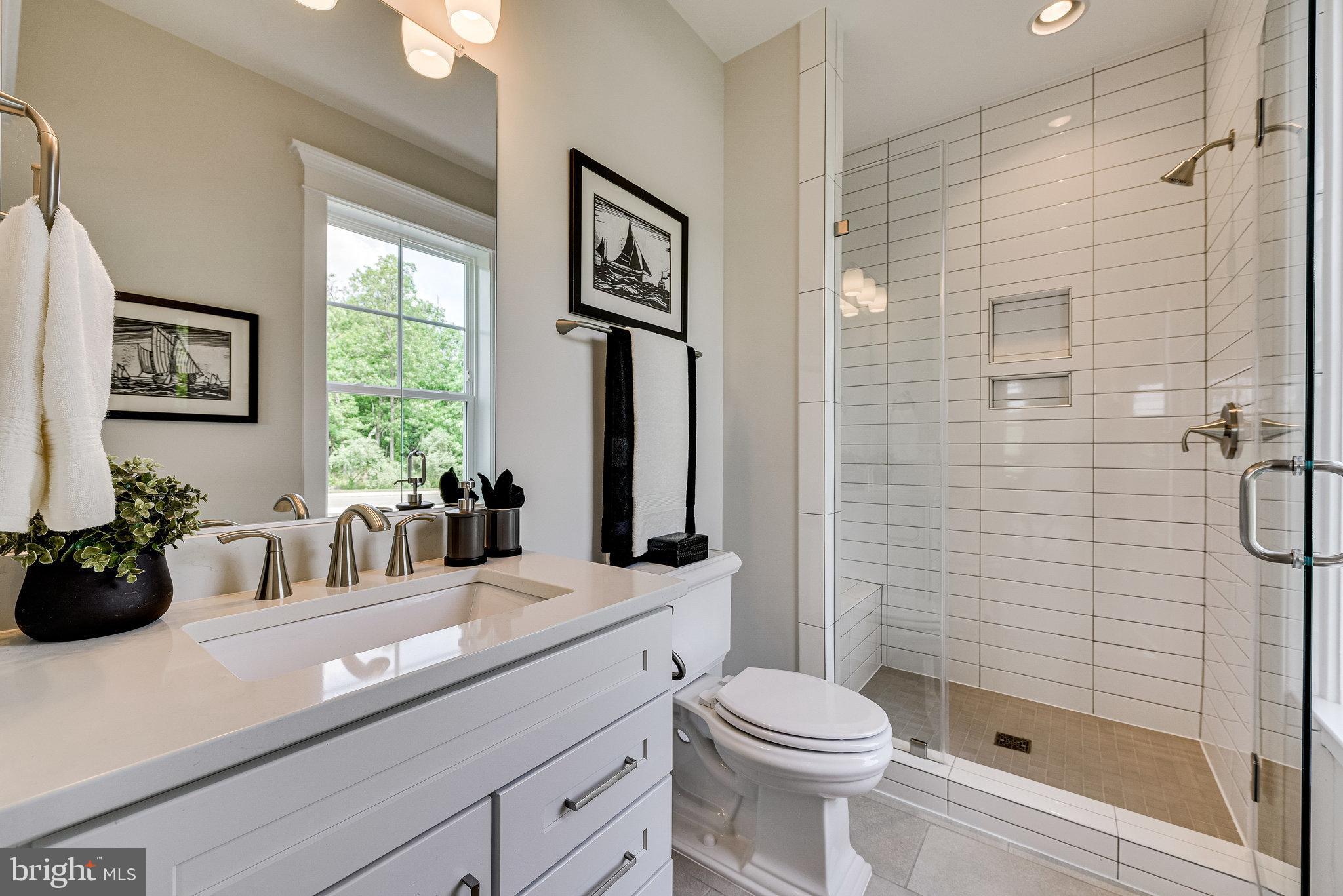 OAKTON VIEW - Residential