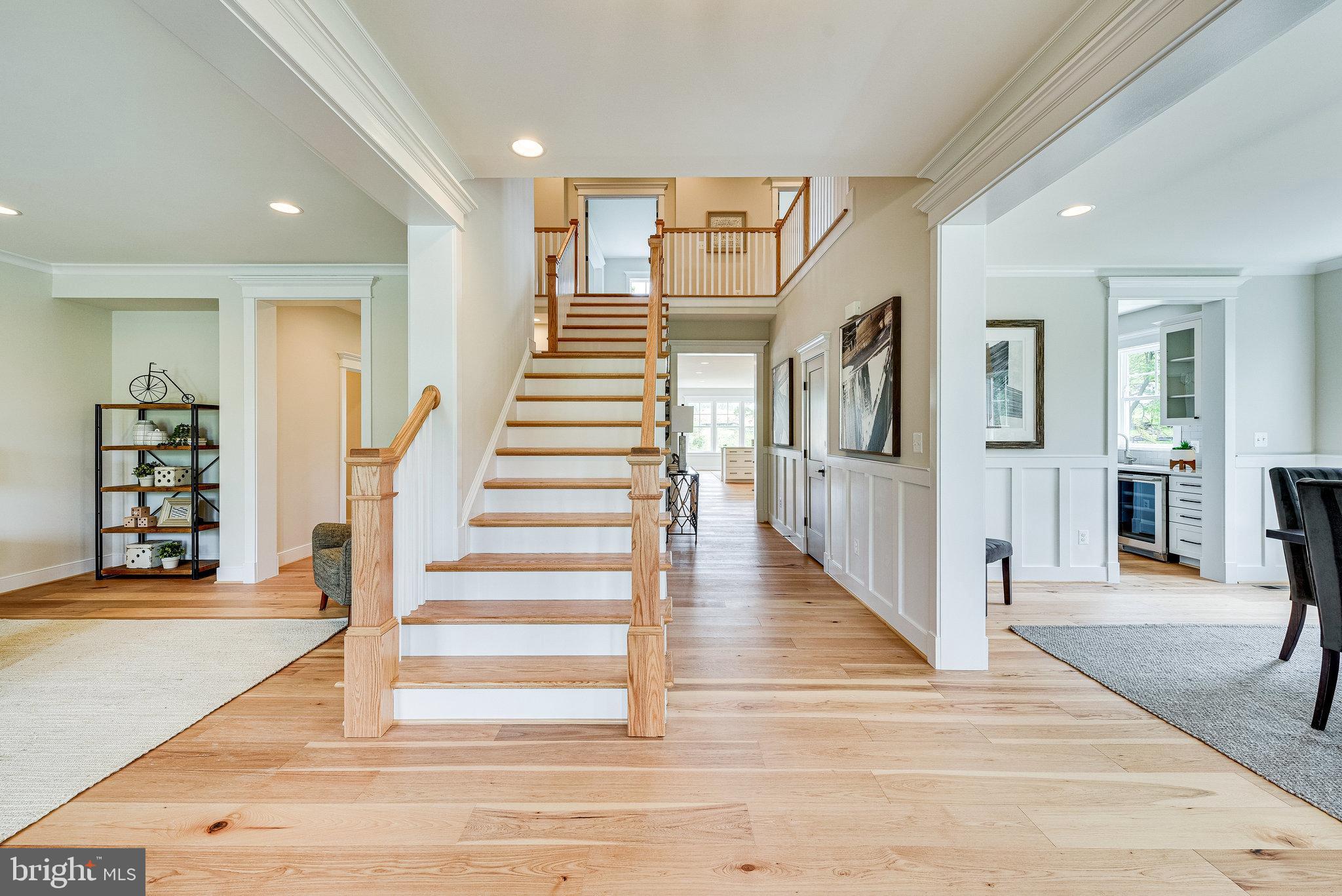 OAKTON VIEW - Residential