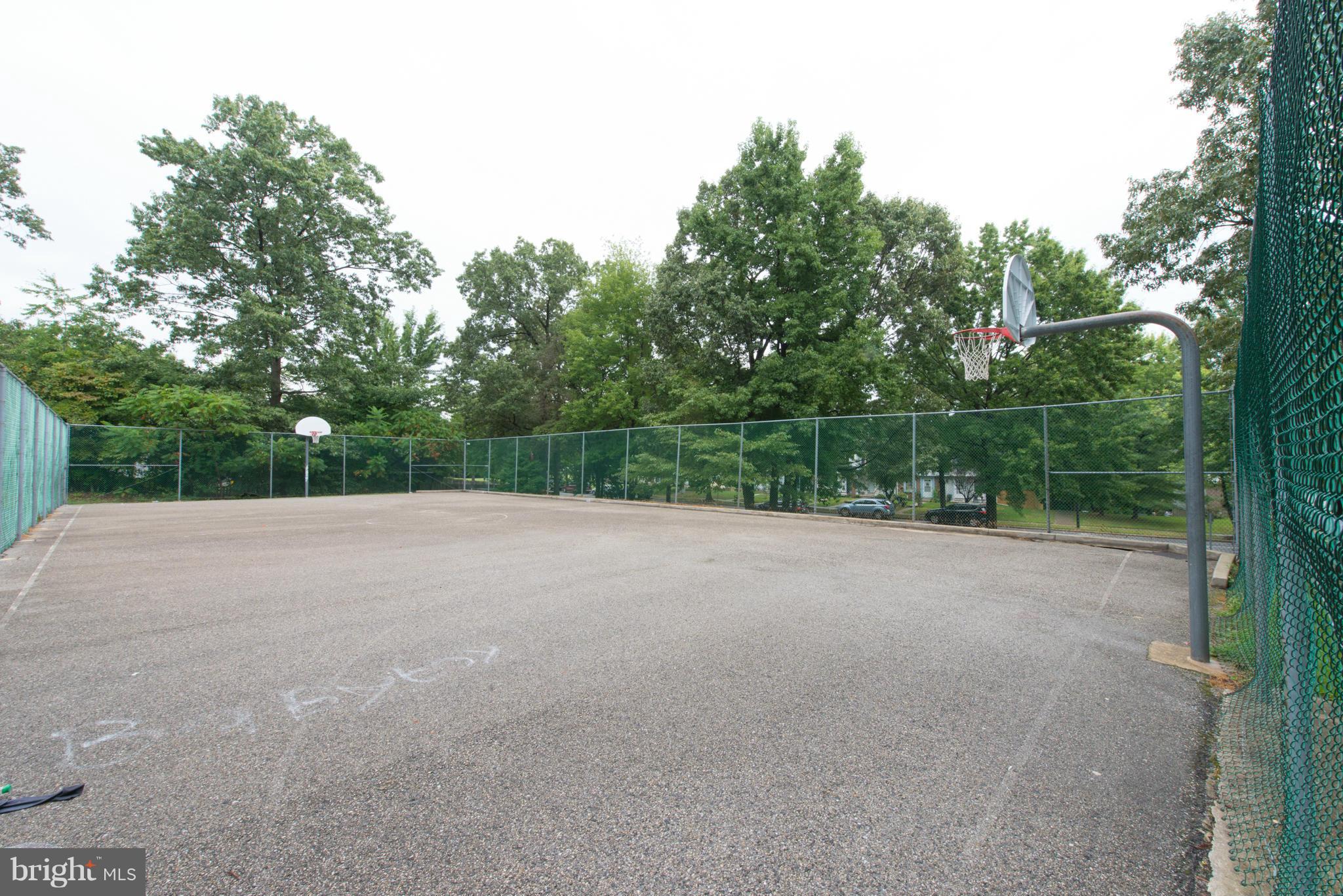 CHESTERFIELD GARDEN CONDOMINIUM - Residential