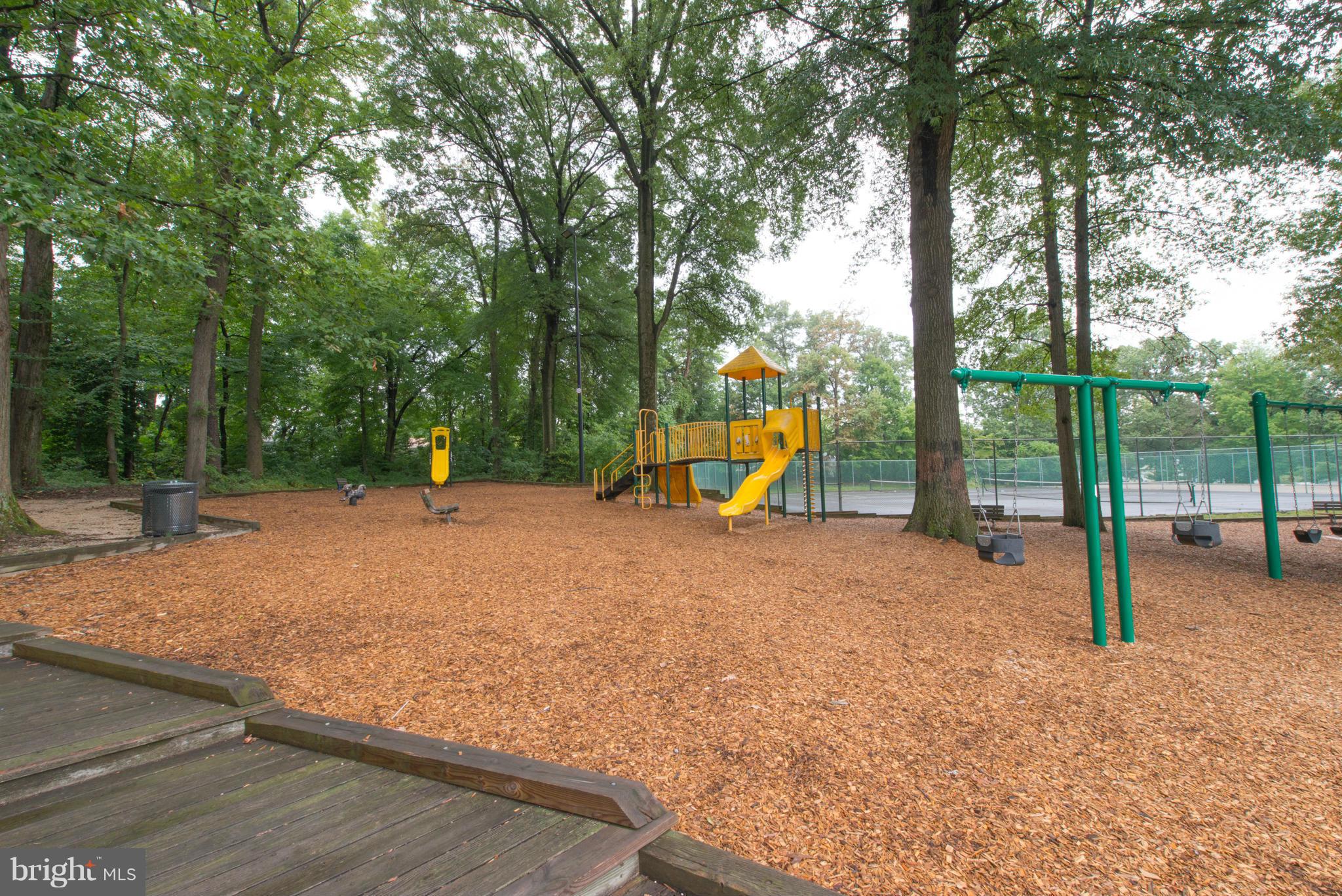 CHESTERFIELD GARDEN CONDOMINIUM - Residential