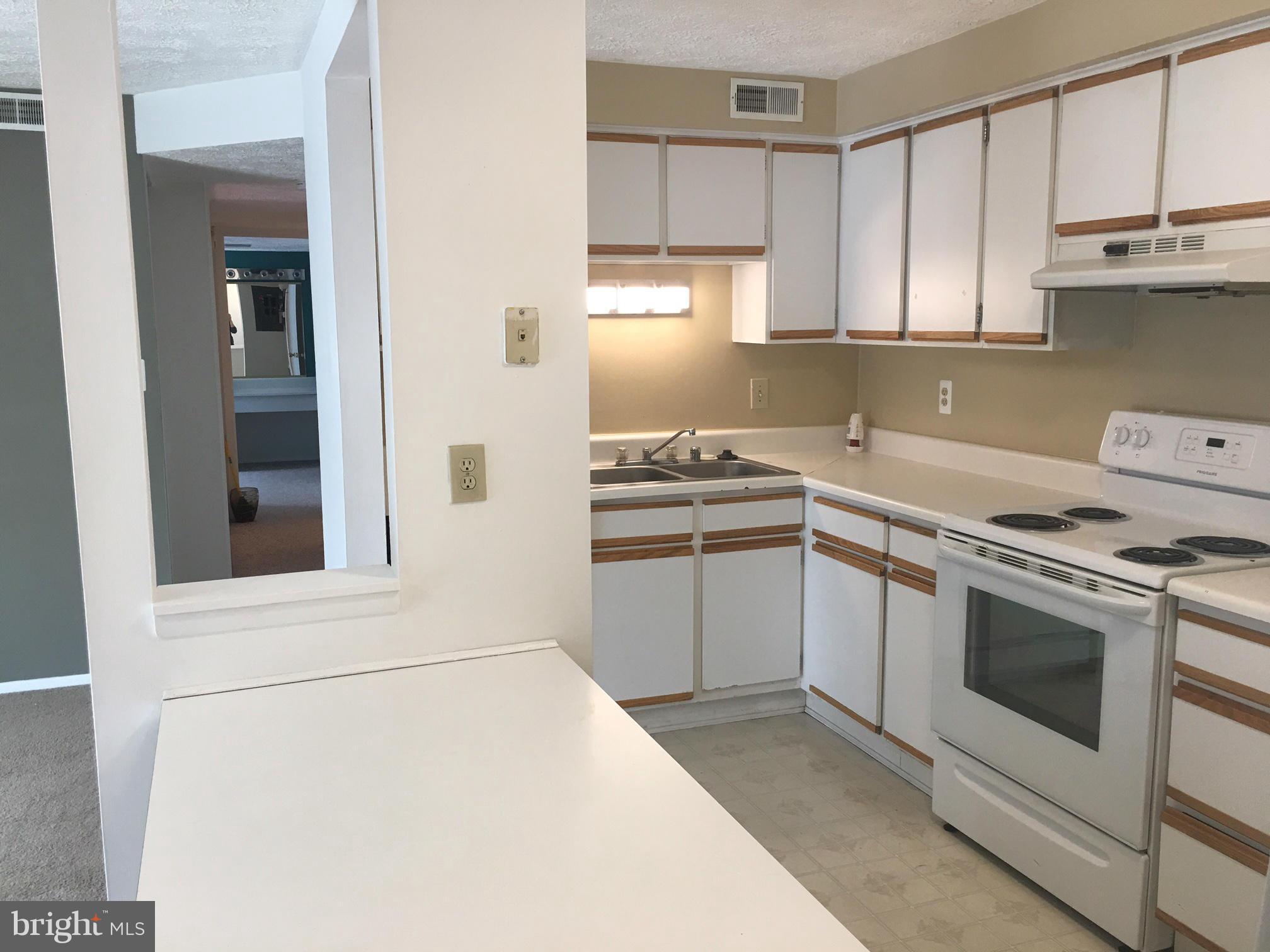 CHESTERFIELD GARDEN CONDOMINIUM - Residential