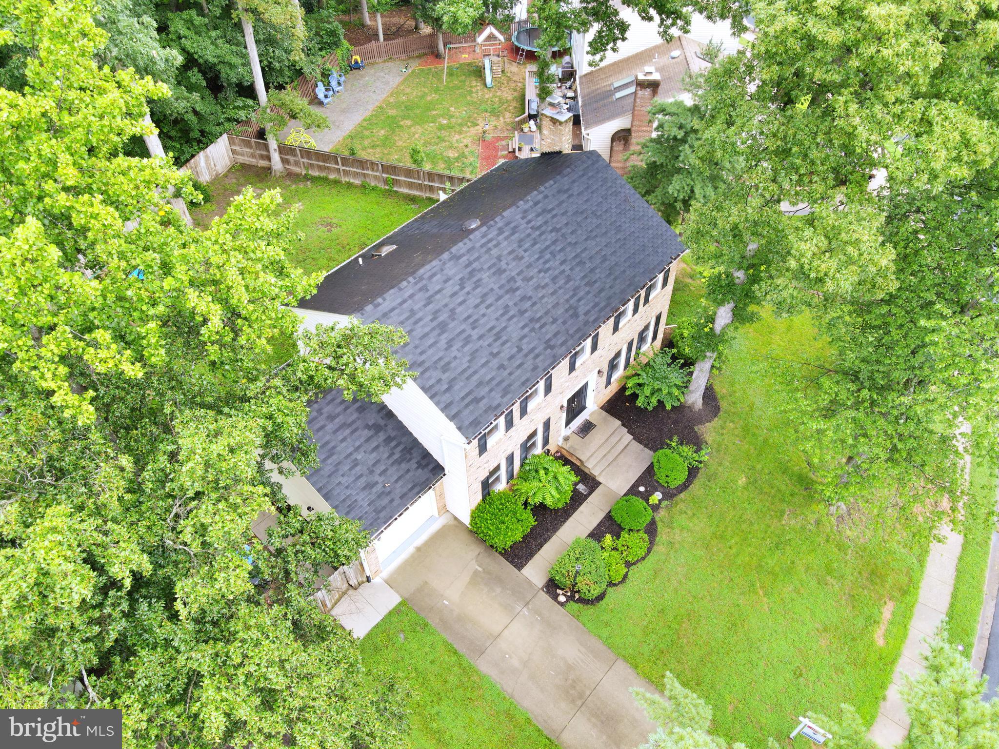 15310 EDGEHILL DRIVE