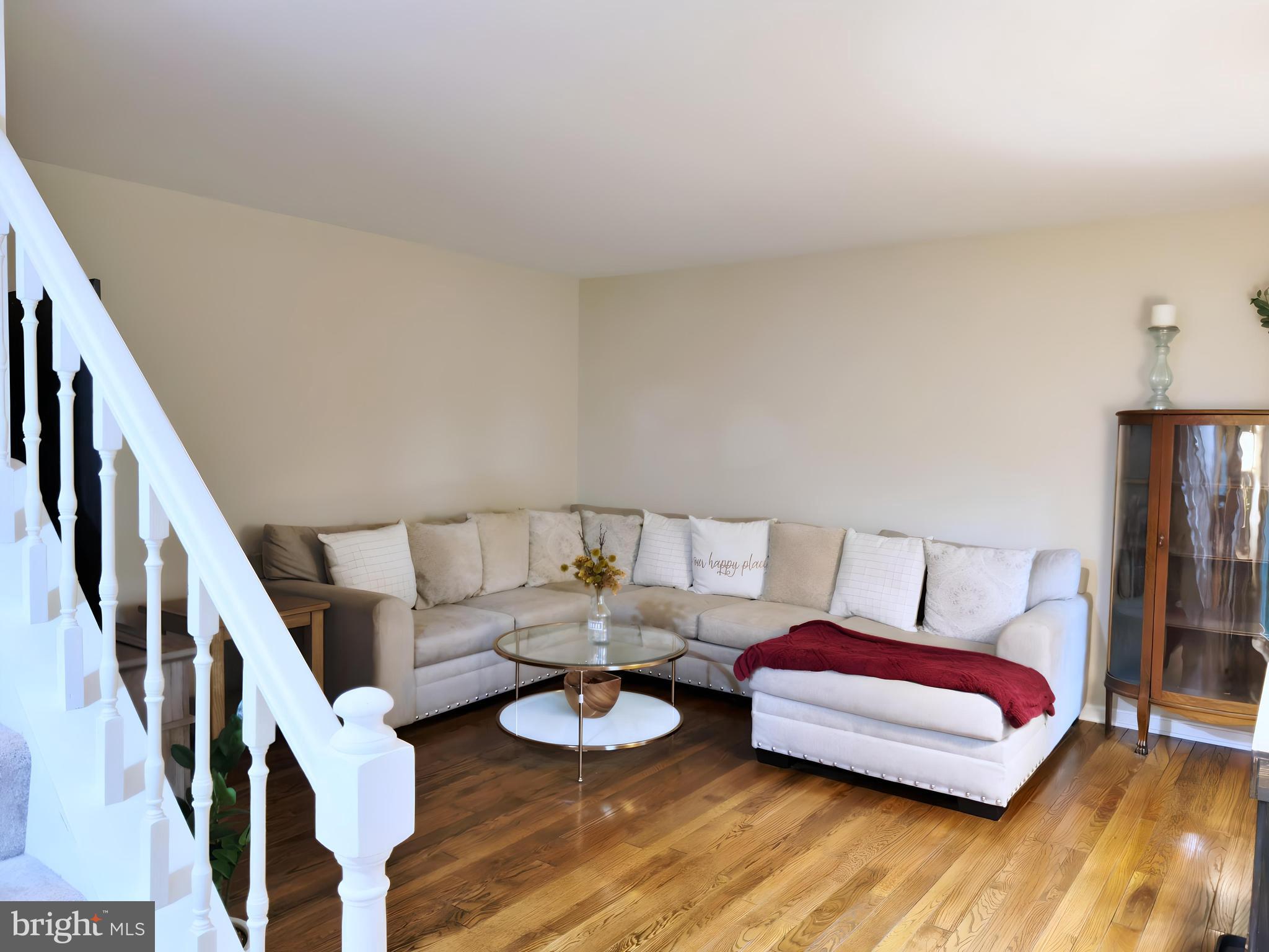 15310 EDGEHILL DRIVE