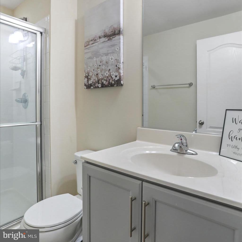 ARCHERS ROCK - Residential