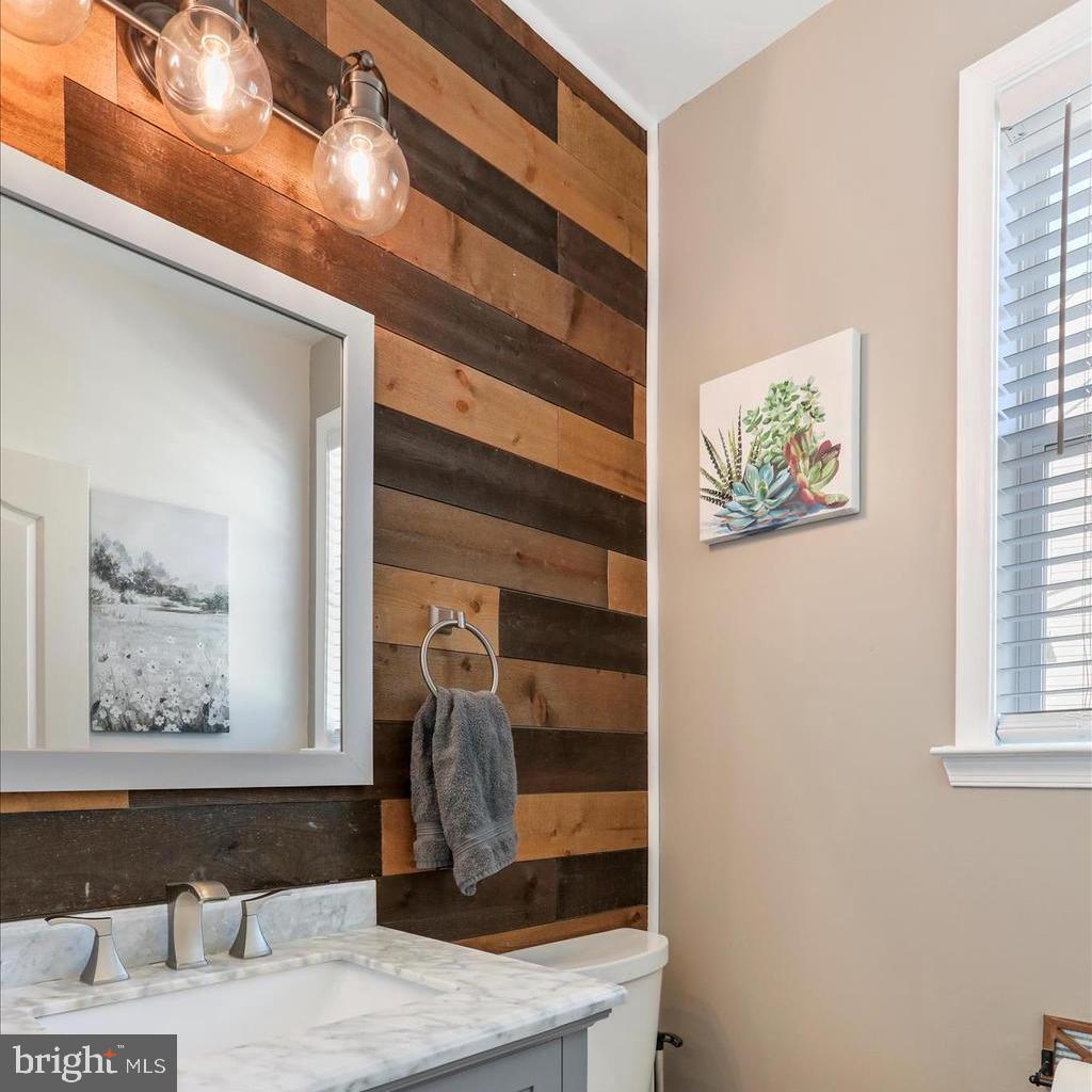 ARCHERS ROCK - Residential