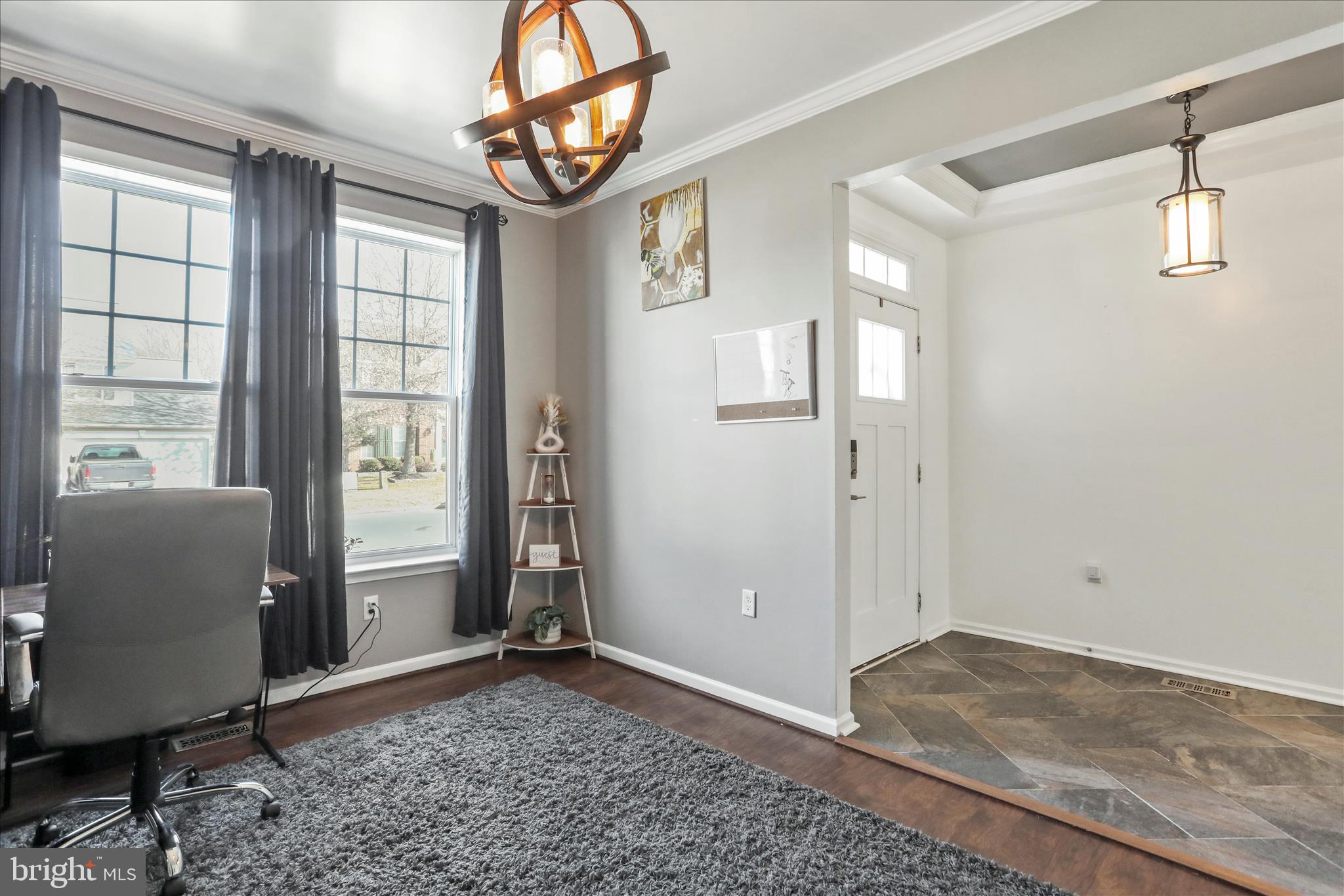 ARCHERS ROCK - Residential